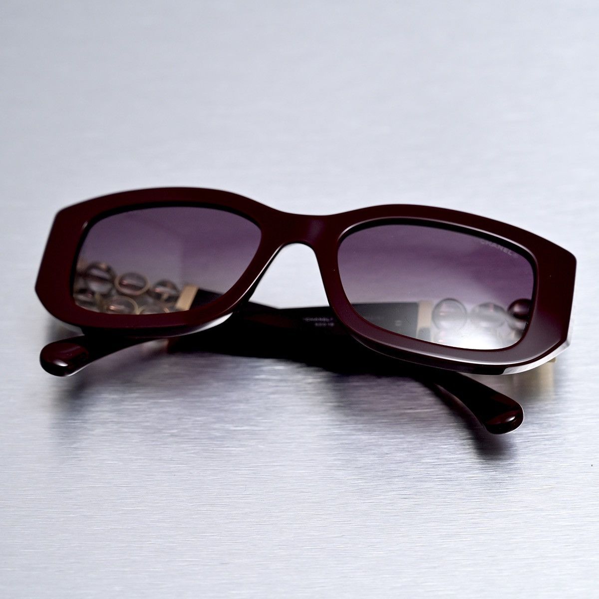 Chanel CHANEL 0CH5542 1802S1 SUNGLASSES Size ONE SIZE - 6 Thumbnail