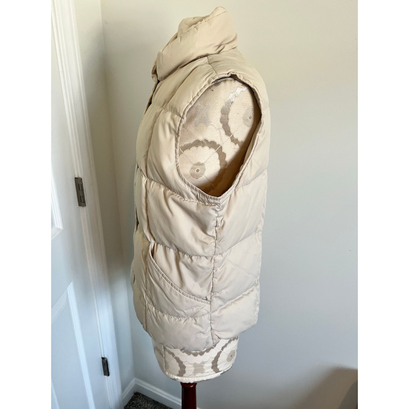 Lands' End Lands’ End Full Button Sleeveless Puffer Vest Medium Size M / US 6-8 / IT 42-44 - 3 Thumbnail