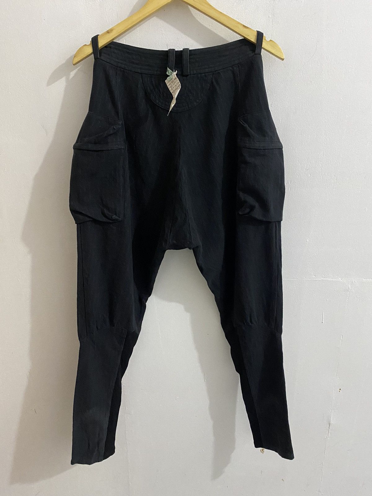 Issey Miyake × Tsumori Chisato Tsumori Chisato 'Sample' Gasmask Pocket Cargo Pants Size 30" / US 8 / IT 44 - 4 Thumbnail
