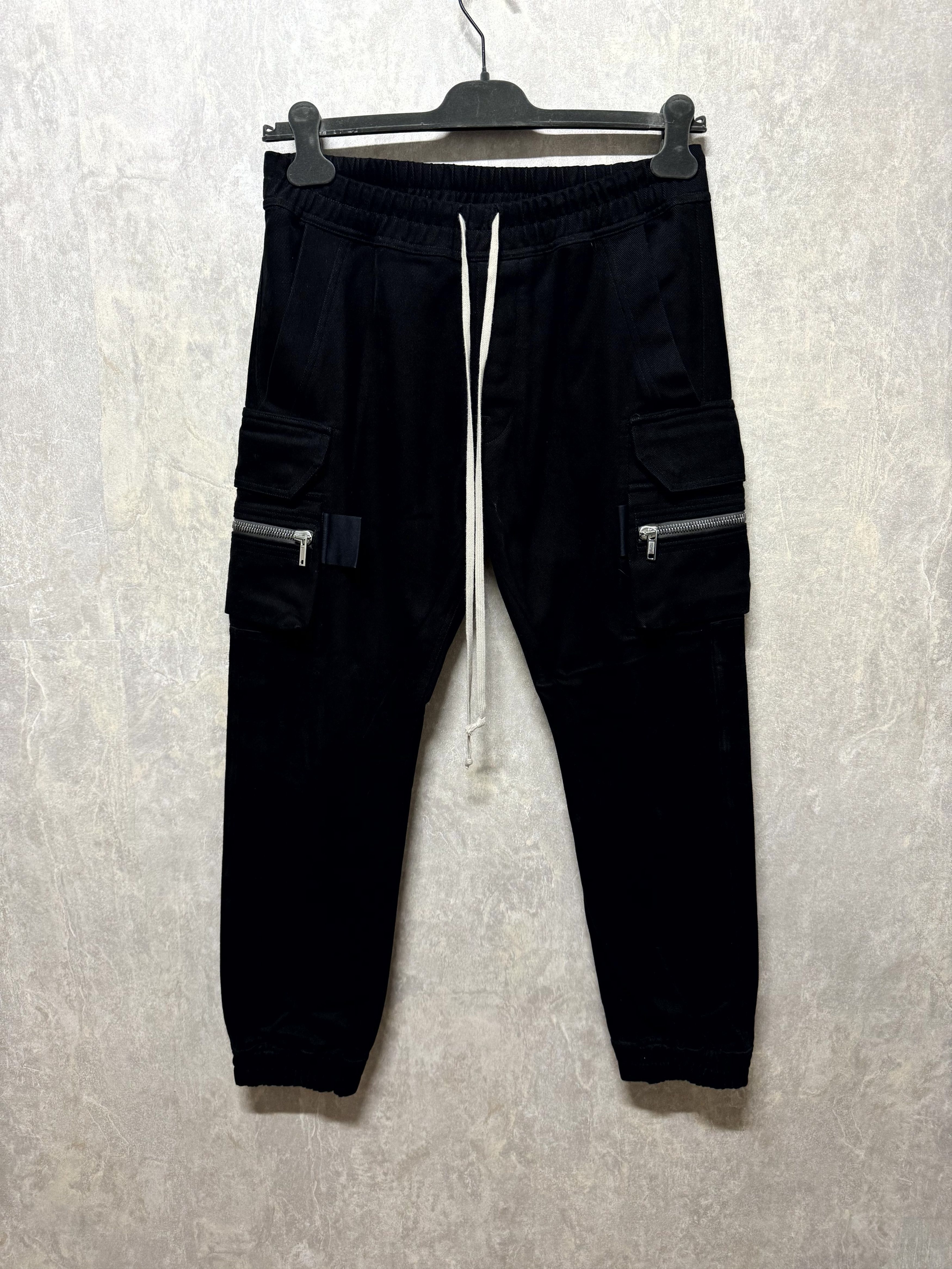 Rick Owens RU18S5390-BA Cargo Jogger Pants | Grailed