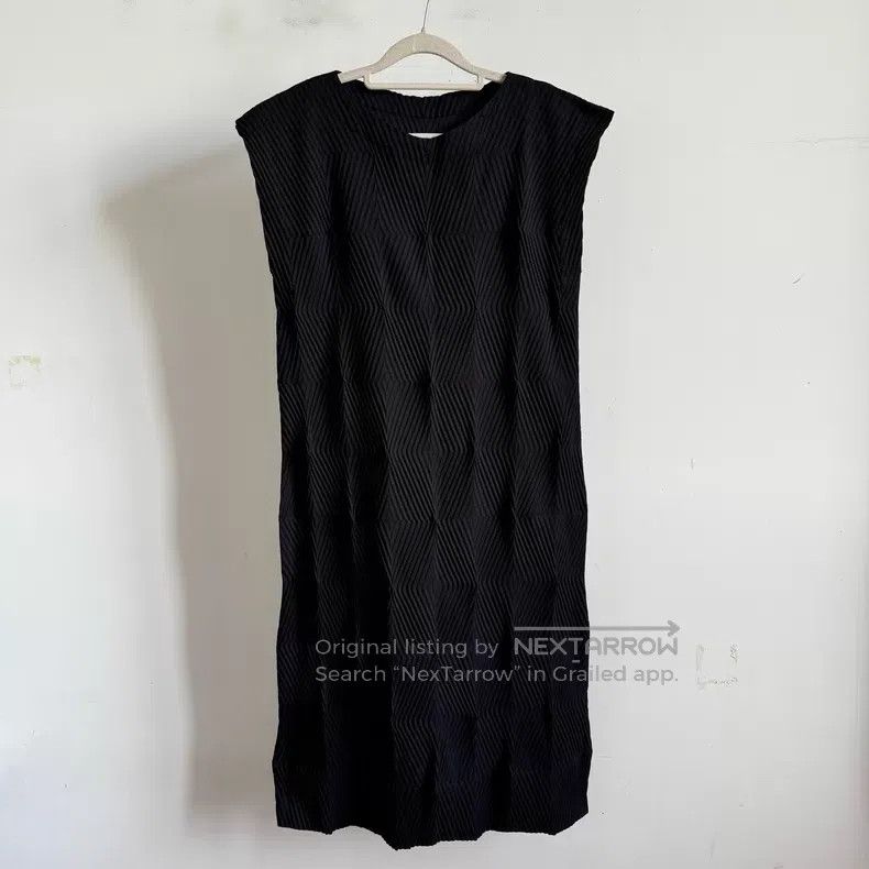 Issey Miyake Issey Miyake Black Dress Size S / US 4 / IT 40 - 1 Thumbnail