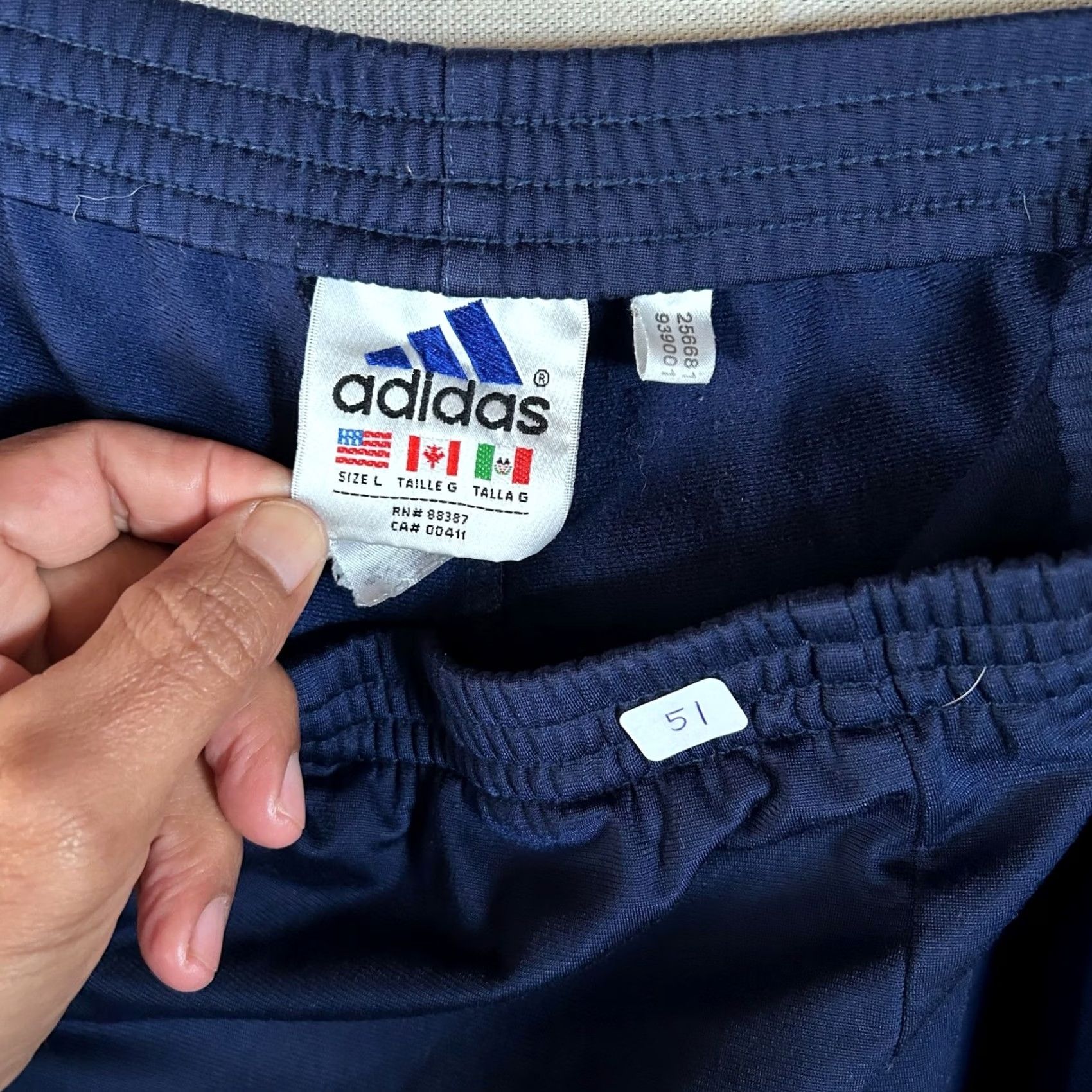Adidas VINTAGE Adidas Tear Away Track Pants Mens Large Navy Blue White Stripe Snap Side Size US 33 - 2 Thumbnail
