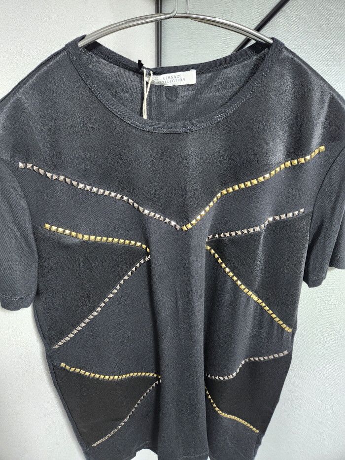 Versace VERSACE COLLECTION across STUD TEE Size S / US 4 / IT 40 - 2 Thumbnail