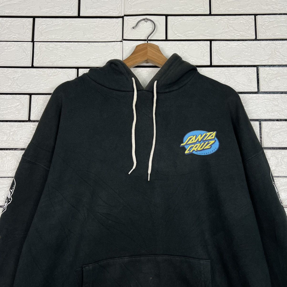 Santa Cruz Skateboards SANTA CRUZ Skateboards Big Logo Pullover Hoodies #4084-C186 Size US XL / EU 56 / 4 - 10 Thumbnail