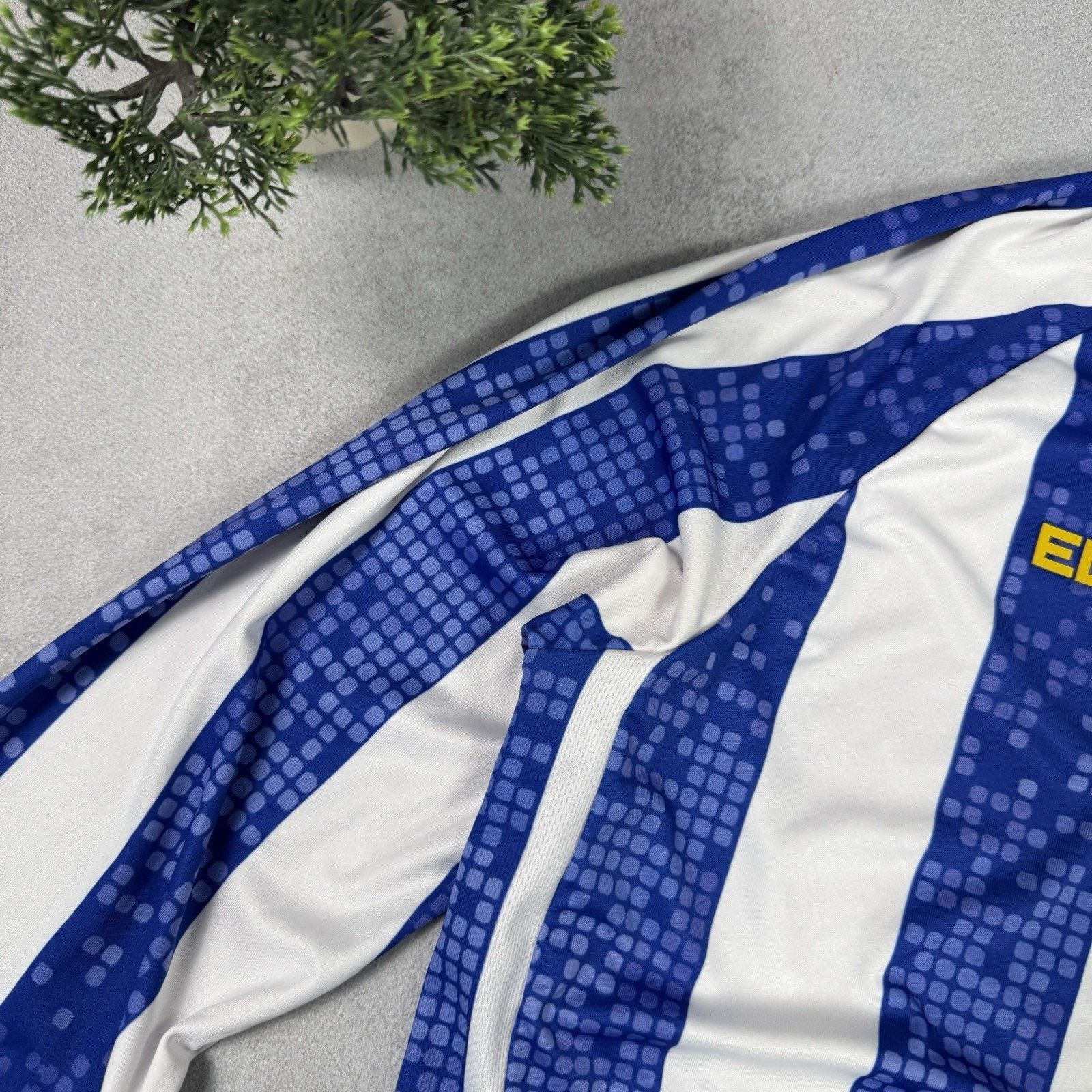 Vintage Sheffield Wednesday Home Football Shirt 2019/2020 Size US L / EU 52-54 / 3 - 3 Thumbnail