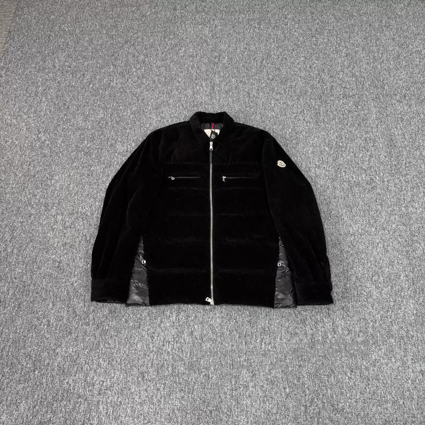 Moncler Black Zip. Size US M / EU 48-50 / 2 - 1 Thumbnail