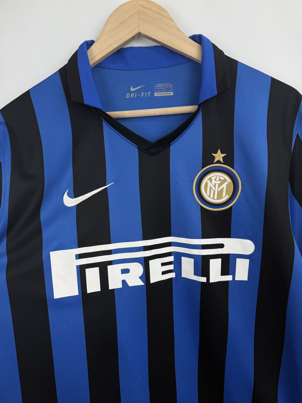 Nike 🇮🇹 2016 Nike Inter Milan Soccer Jersey Home Shirt Soccer Size US L / EU 52-54 / 3 - 4 Thumbnail