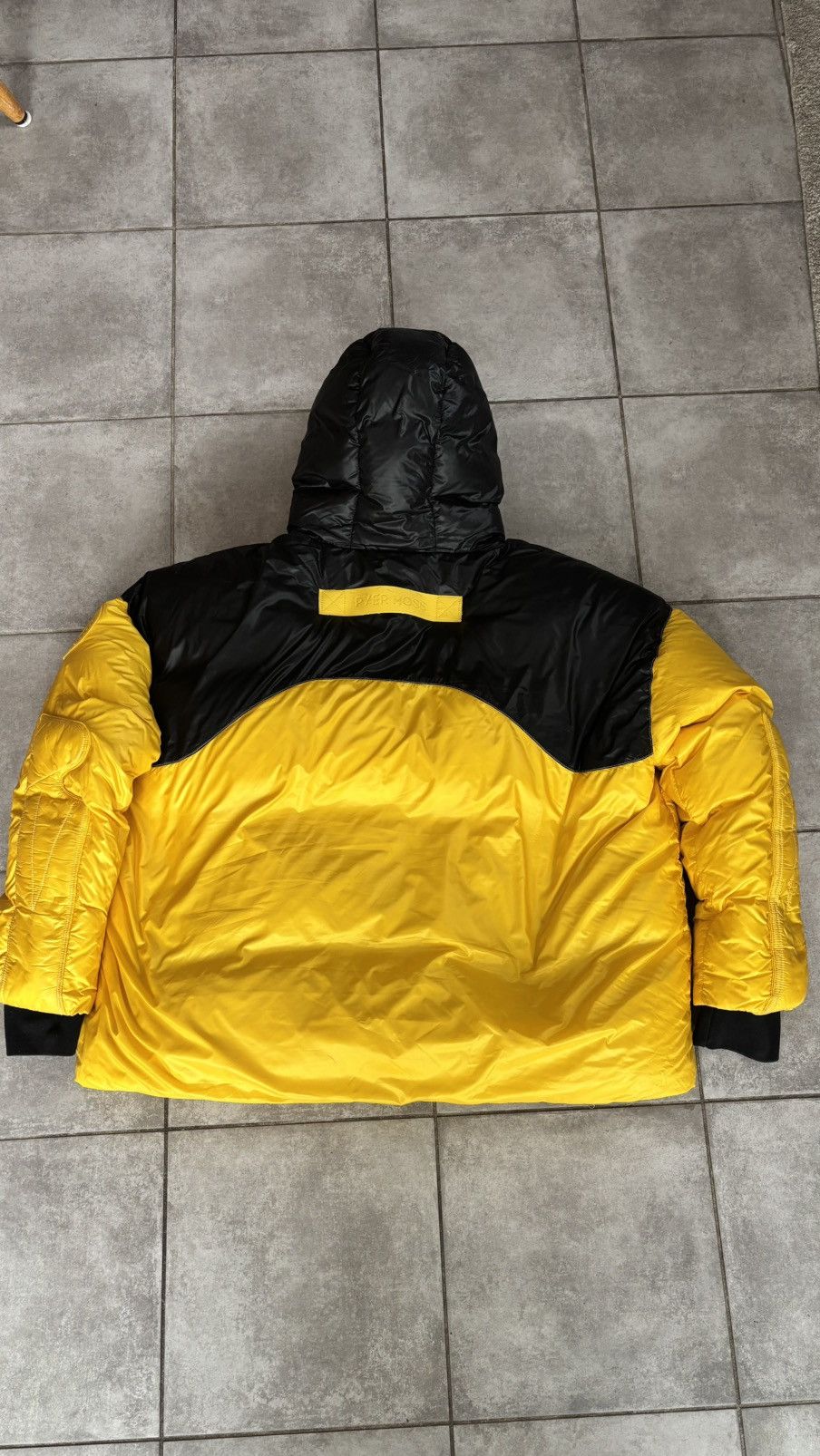 Canada Goose Canada goose cg disc black yellow Size US XXL / EU 58 / 5 - 5 Thumbnail