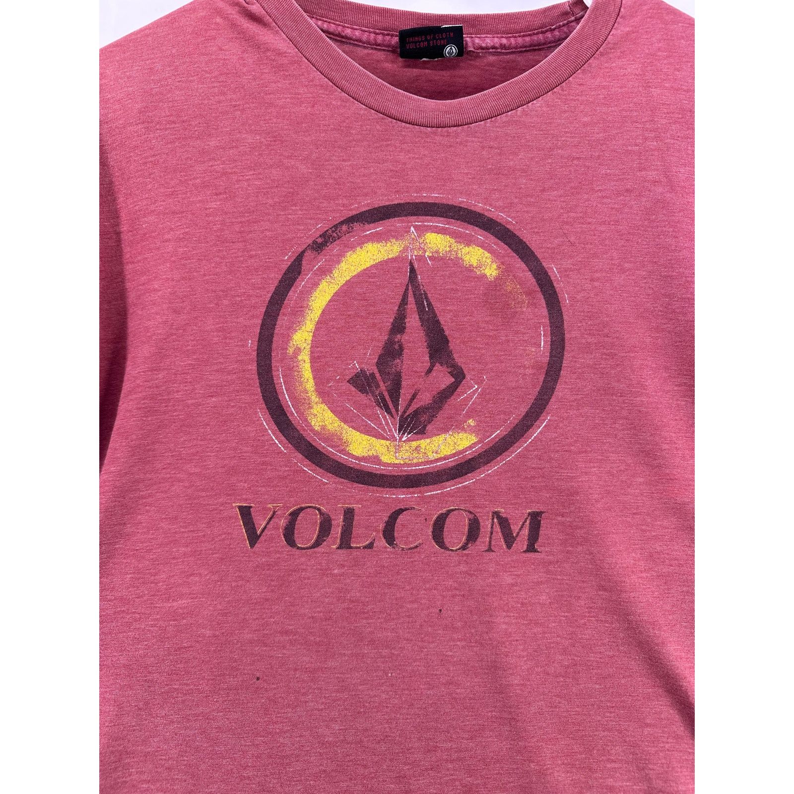 Volcom Vintage Volcom Salmon With Big Print on theFront Size Medium Size US M / EU 48-50 / 2 - 7 Thumbnail