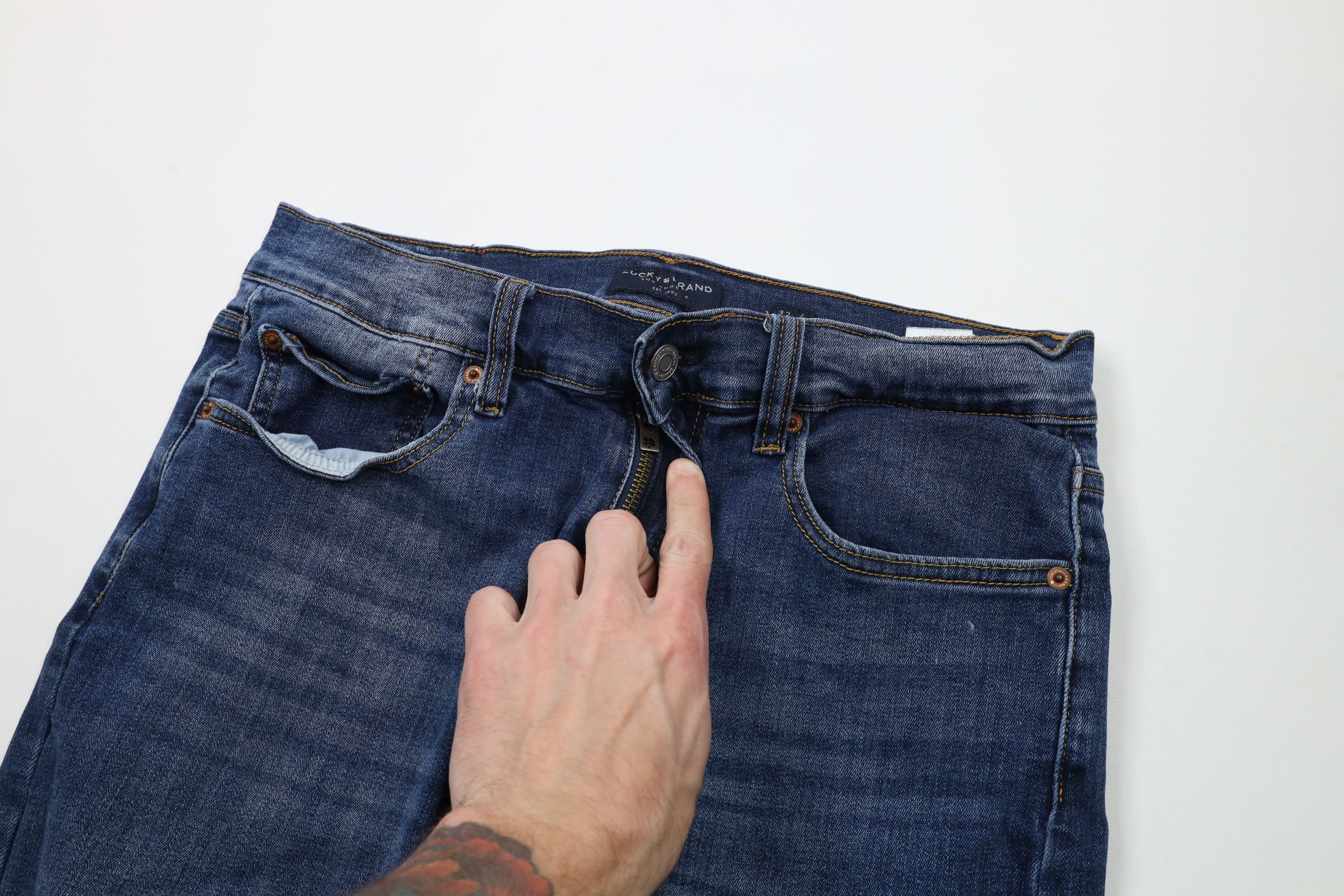 Lucky Brand × Vintage Lucky Brand Athletic Straight Leg Stretch Denim Jeans Blue Size US 32 / EU 48 - 6 Thumbnail