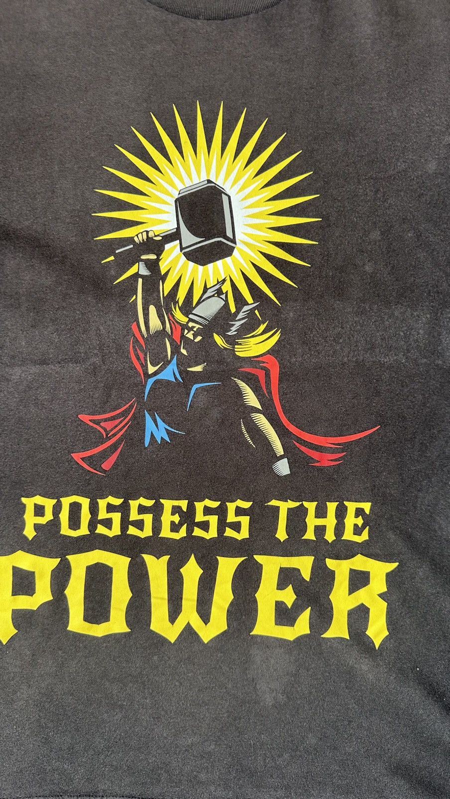 Uniqlo MARVEL THOR WELLFADED POSSES THE POWER TEE Size US L / EU 52-54 / 3 - 2 Thumbnail