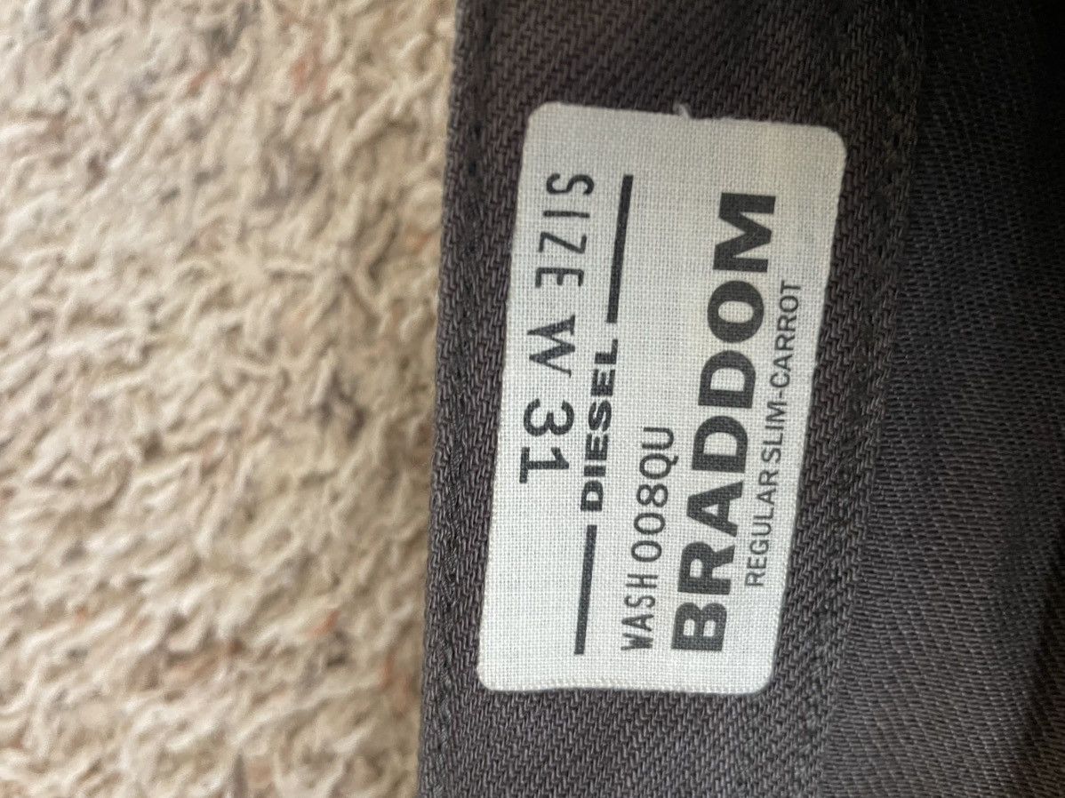 Diesel Braddom Reg Slim Carrot jeans Size US 33 - 9 Thumbnail
