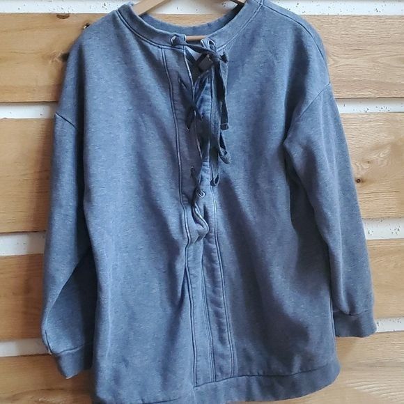 Fabletics Fablethics Nina Gray Hockey Lace-up Neckline Long Sleeve Sz. Size S / US 4 / IT 40 - 4 Thumbnail