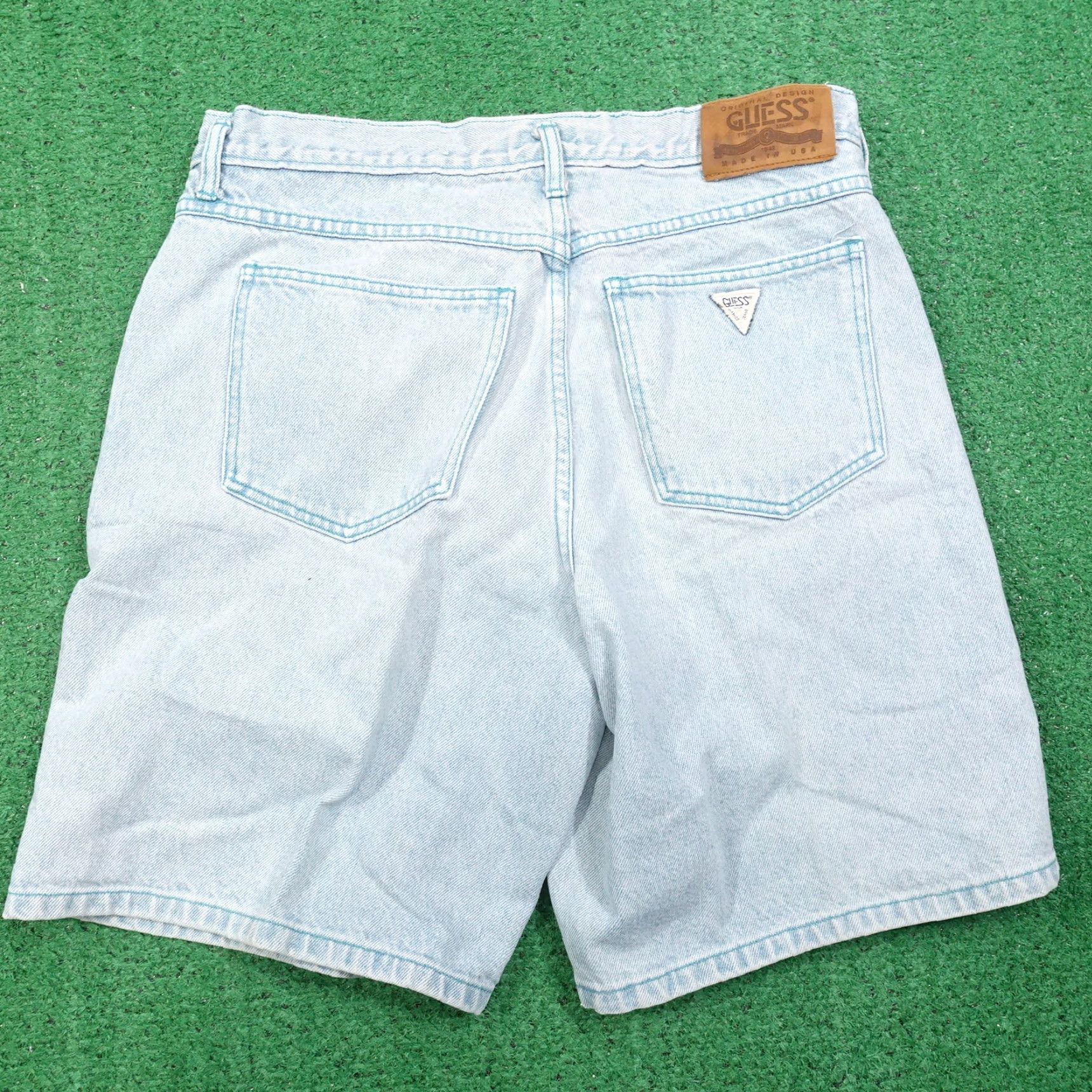Guess VINTAGE GUESS JEANS WOMENS JORTS SHORTS BLUE SIZE 3 BUTTON FLY COTTON BLEND Size 26" / US 2 / IT 38 - 3 Thumbnail