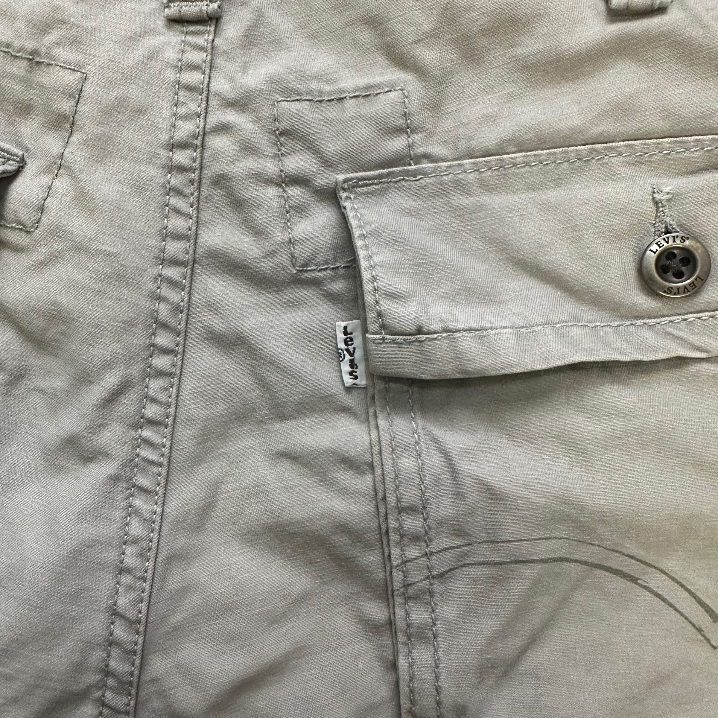 Levi's LEVIS CARGO SHORTS PANT #8517-012 Size US 36 / EU 52 - 12 Thumbnail