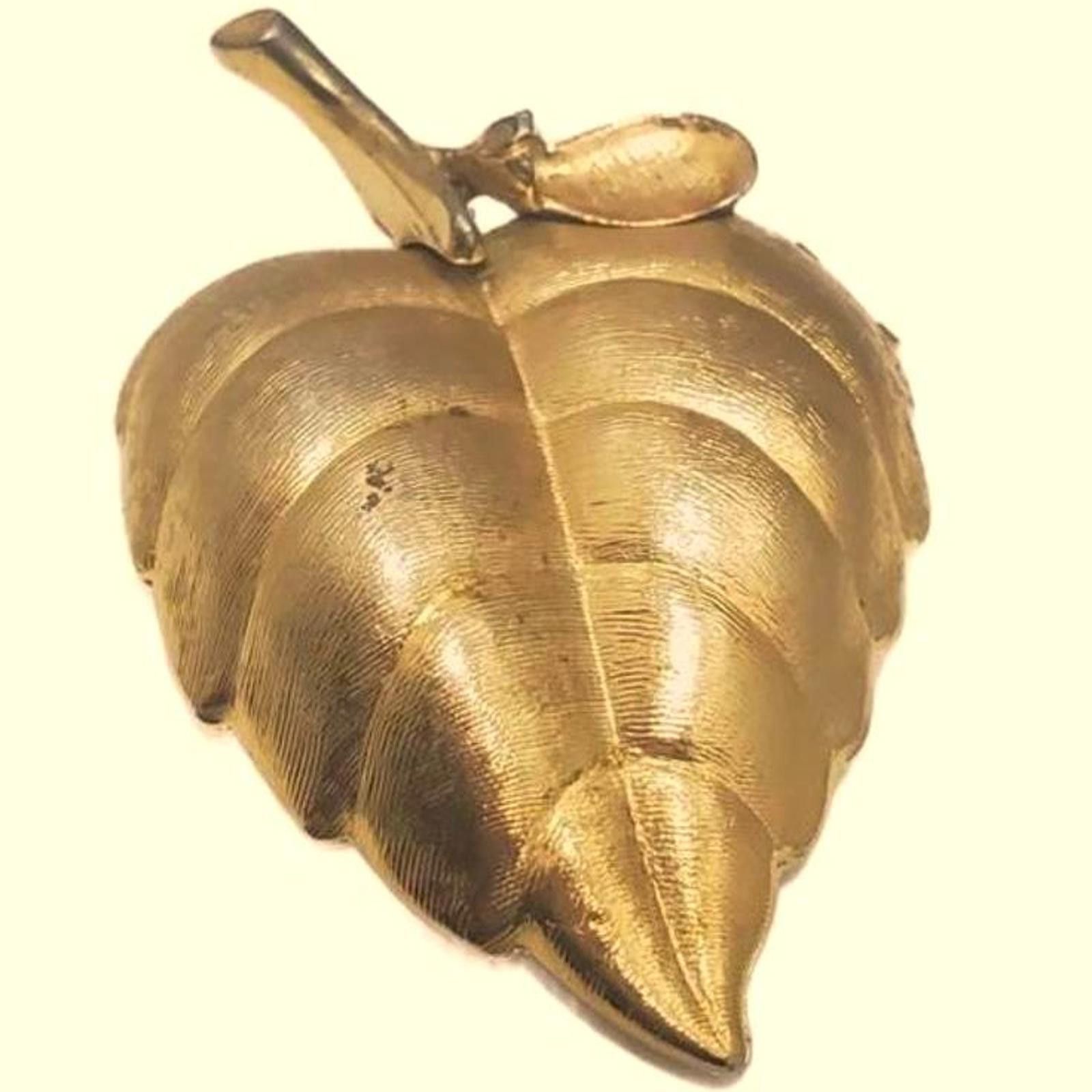 Other Vintage Avon Leaf Perfume Locket Brooch Gold Tone Size ONE SIZE - 1 Thumbnail