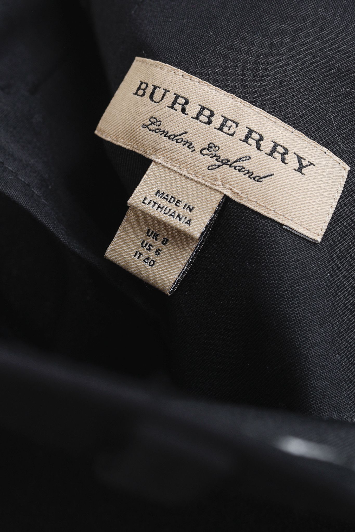 Burberry Burberry Black Stretch-Wool Straight-Leg Trousers Size 28" / US 6 / IT 42 - 4 Thumbnail