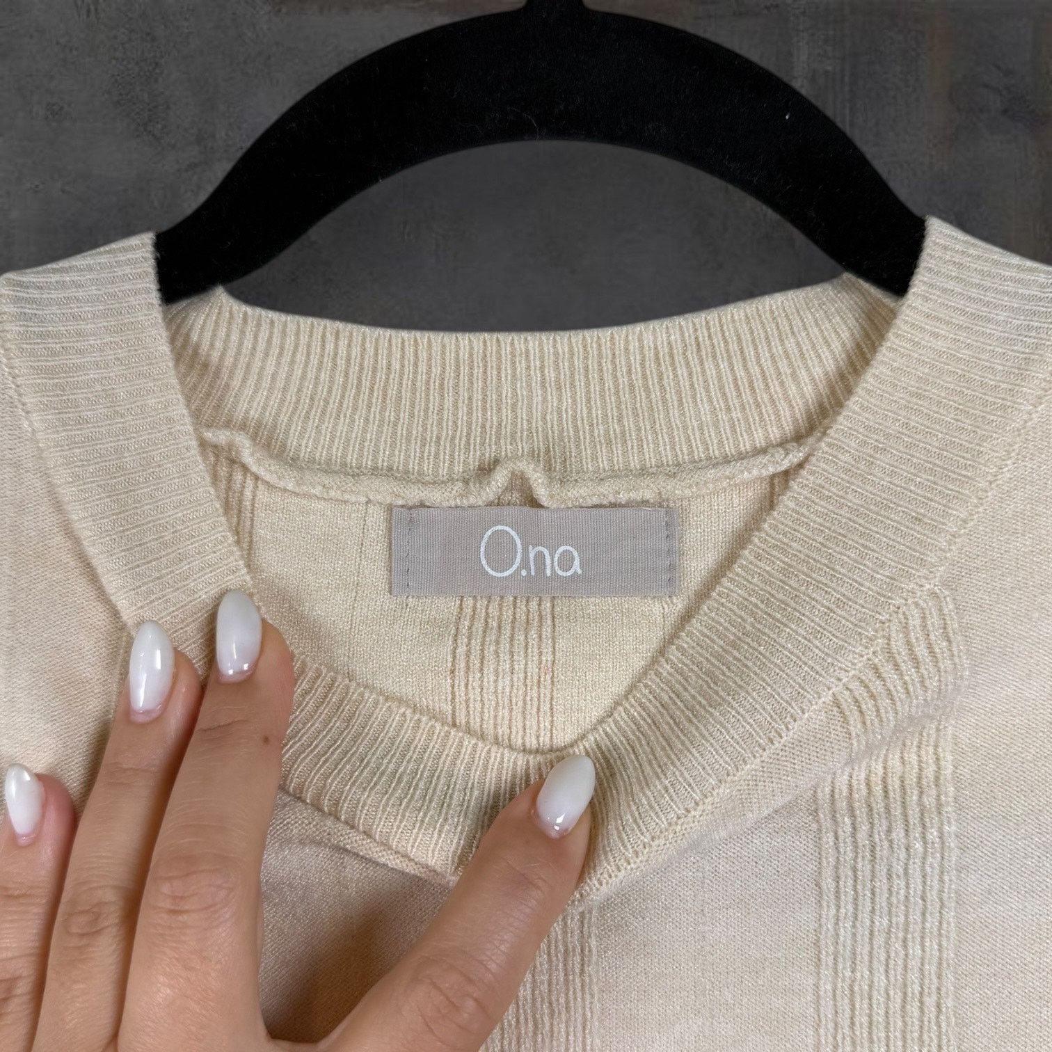 Other O.na Short Sleeve Beige Super Soft No Tag Feels S/M Size S / US 4 / IT 40 - 3 Thumbnail