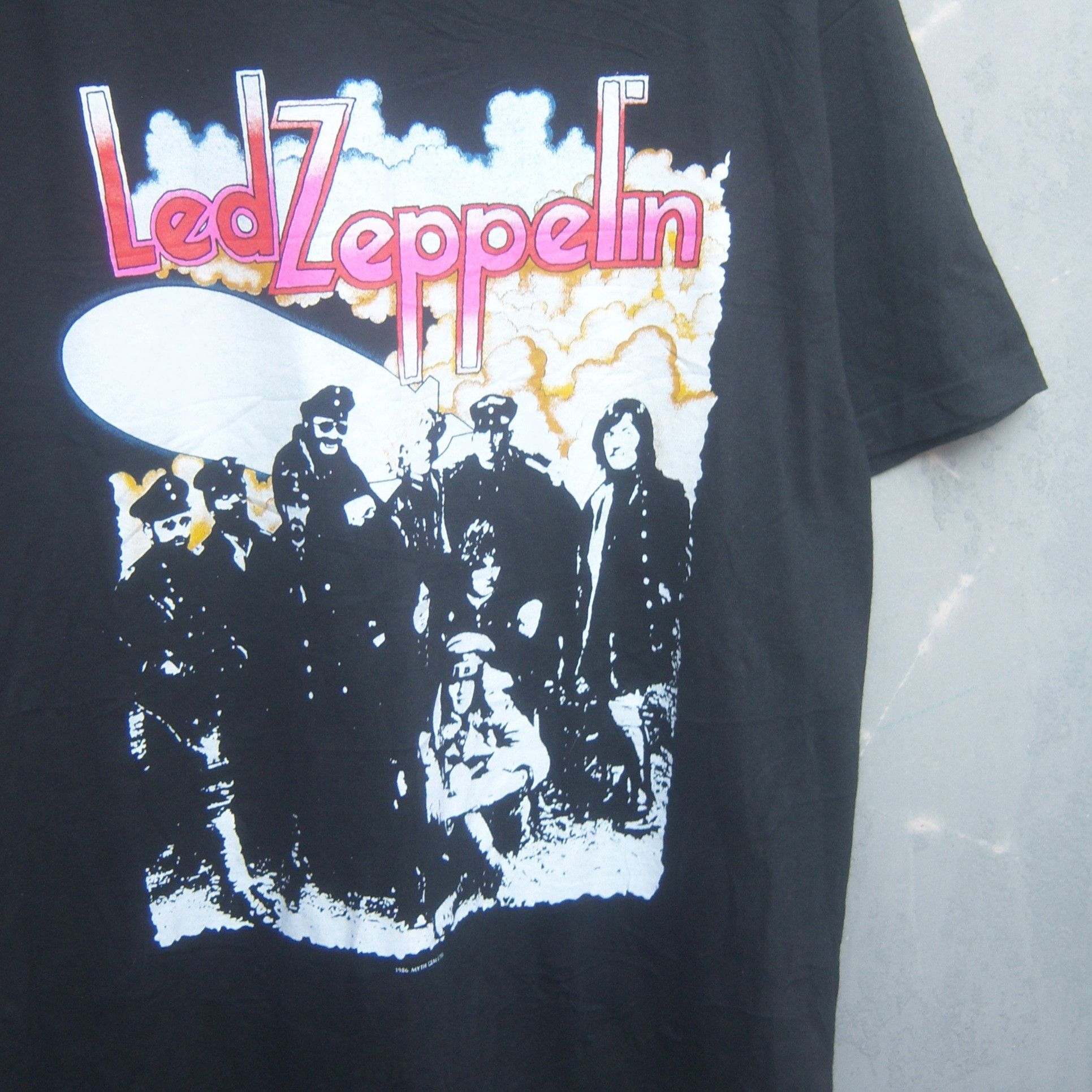 Band Tees × Hanes × Vintage 1986 Led Zeppelin Near Deadstock Size US L / EU 52-54 / 3 - 9 Thumbnail