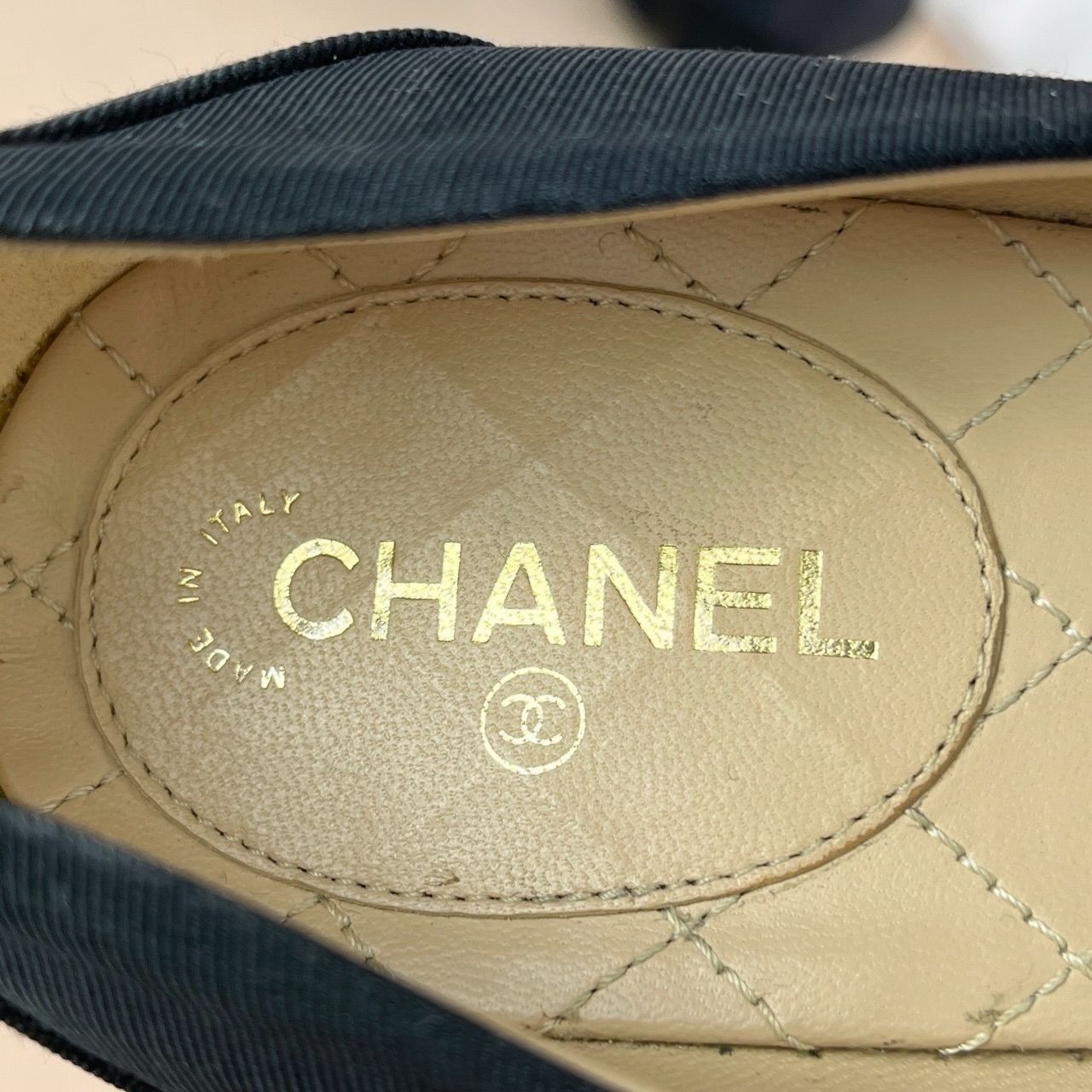 Chanel Chanel Black Suede & Patent Leather Cap Toe High Heels Size Size US 8 / IT 38 - 6 Thumbnail