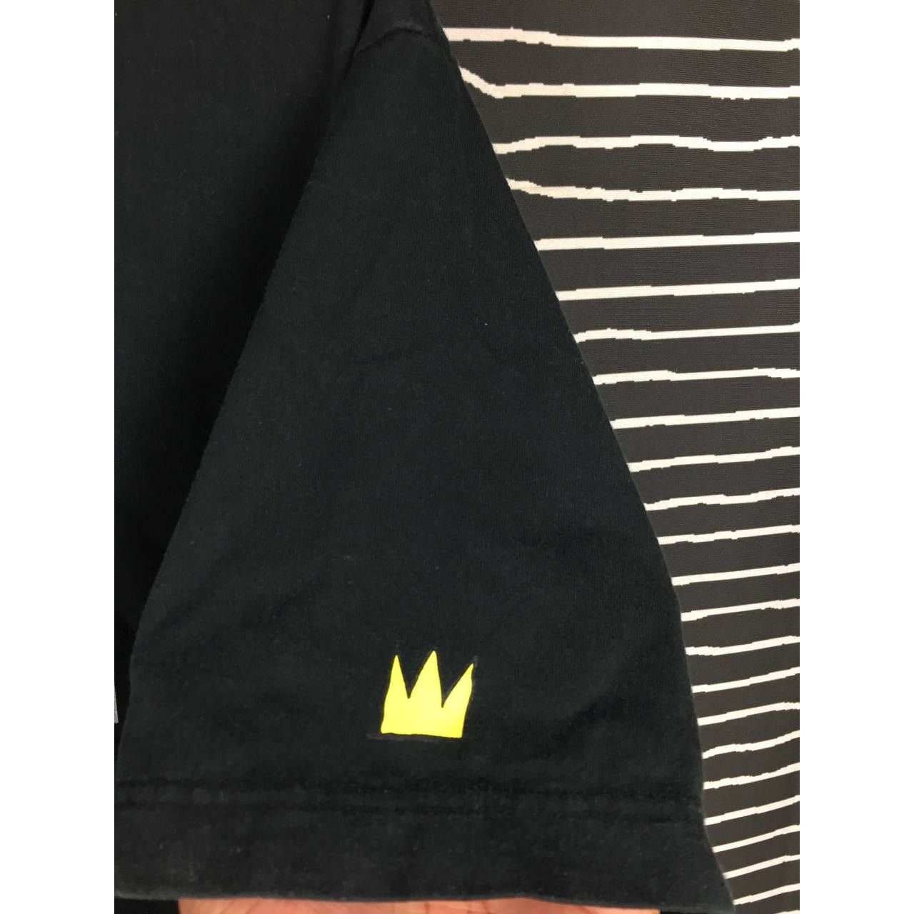 Jean-Michel Basquiat × Uniqlo × Vintage Vtg Jean Michel Basquiat Pop Art Uniqlo Tee Size L Size US L / EU 52-54 / 3 - 5 Thumbnail