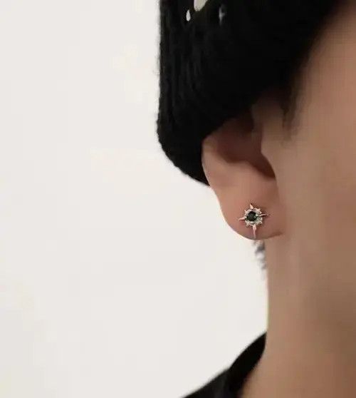 Sterling Silver Retro punk earrings Size ONE SIZE - 4 Thumbnail