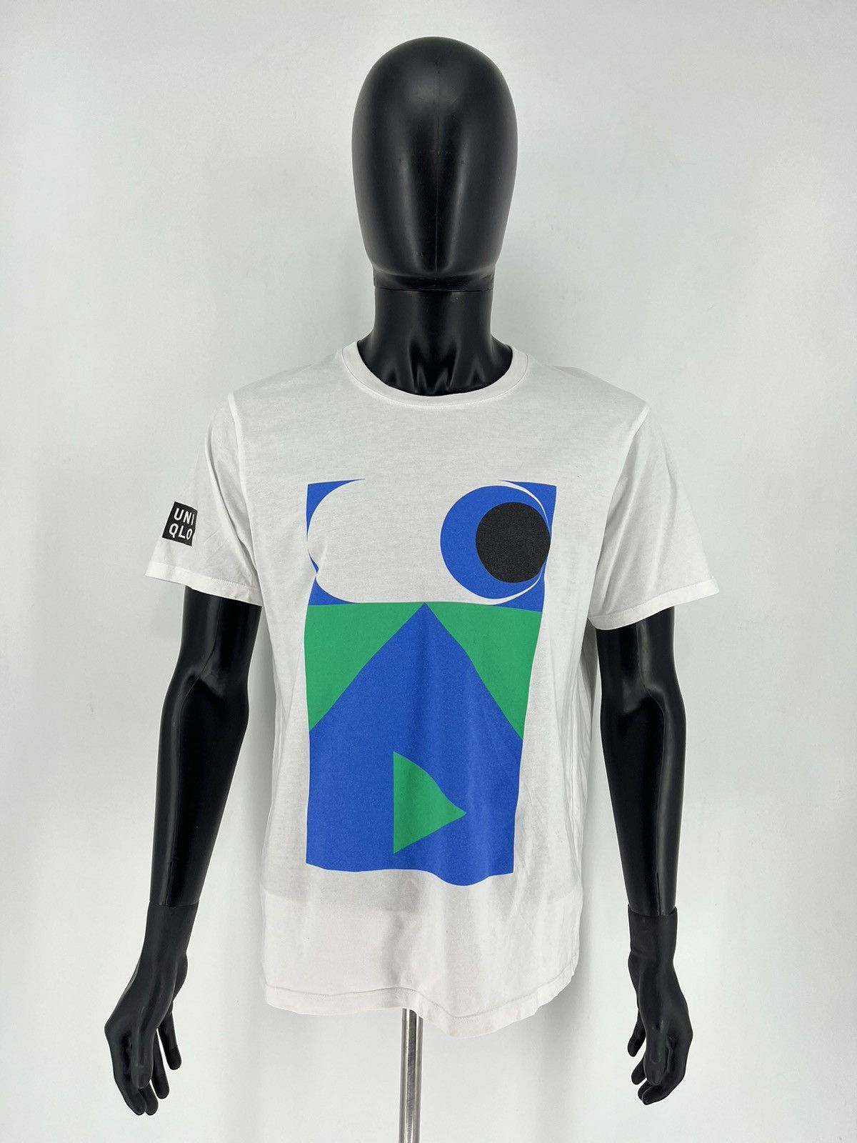 Other Vintage Y2K UNIQLO TATE PLAY T-Shirts White hype Size US L / EU 52-54 / 3 - 2 Thumbnail