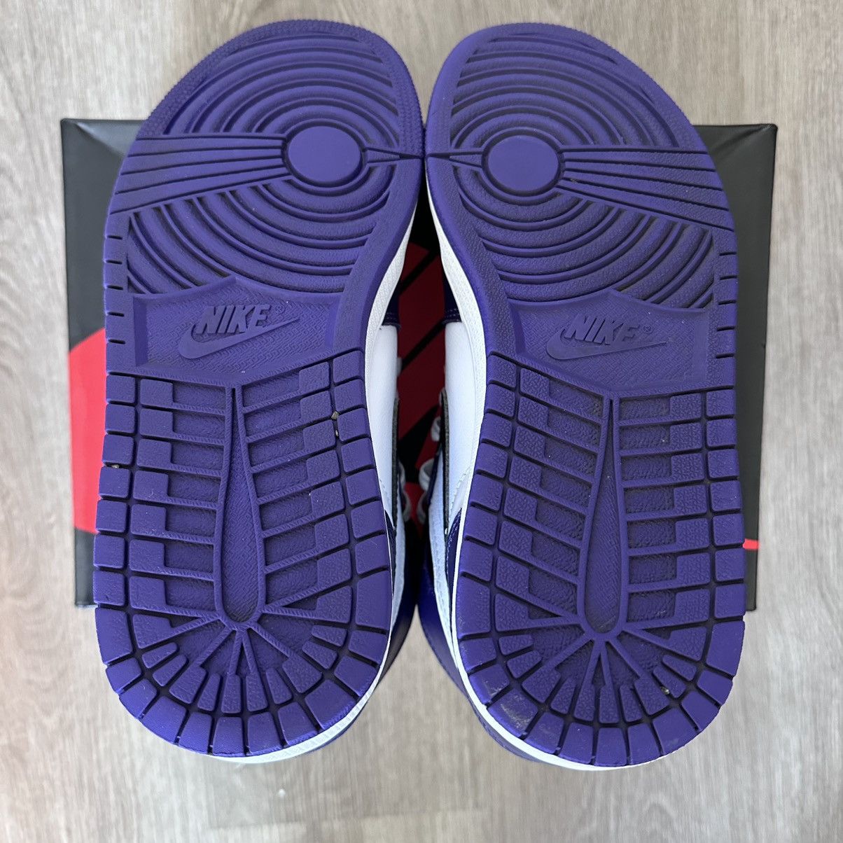 Jordan Brand Jordan 1 - Court Purple 2.0 Size US 9.5 / EU 42-43 - 5 Thumbnail