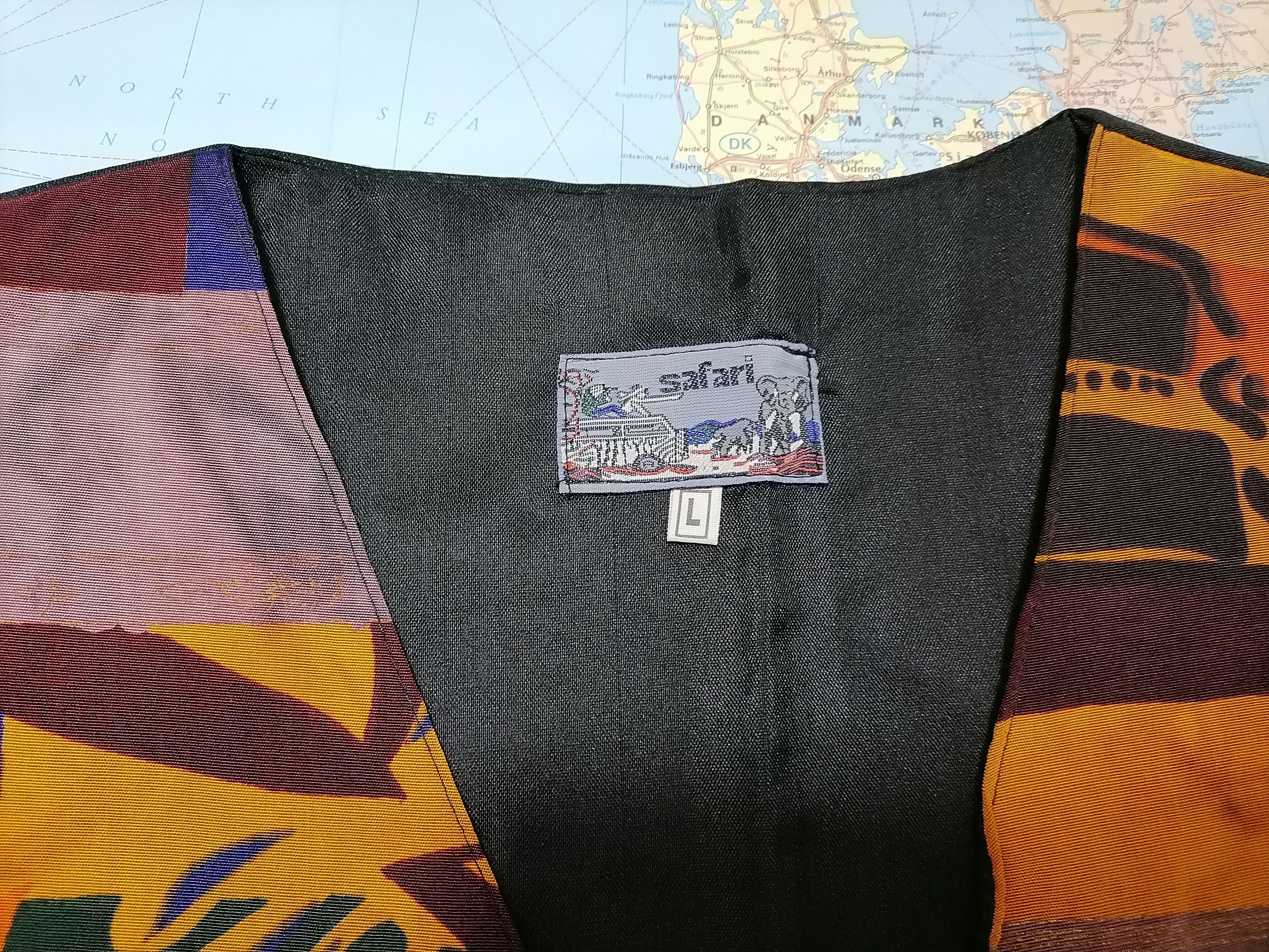 Vintage Vintage Vest PICASSO , Large , Safari Italy 1980 Size US L / EU 52-54 / 3 - 2 Thumbnail