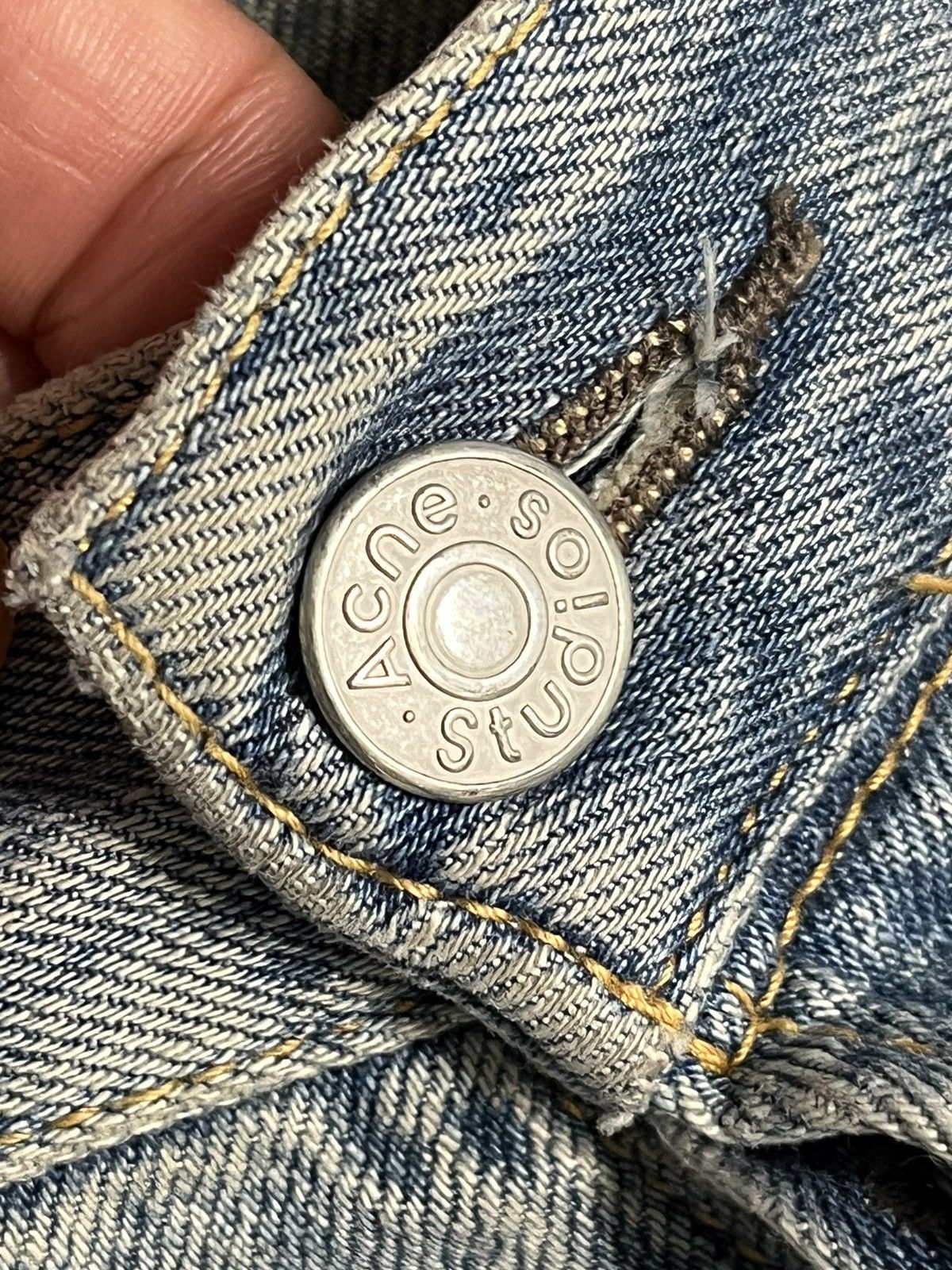Acne Studios 2023M FN Trafalgar | Grailed