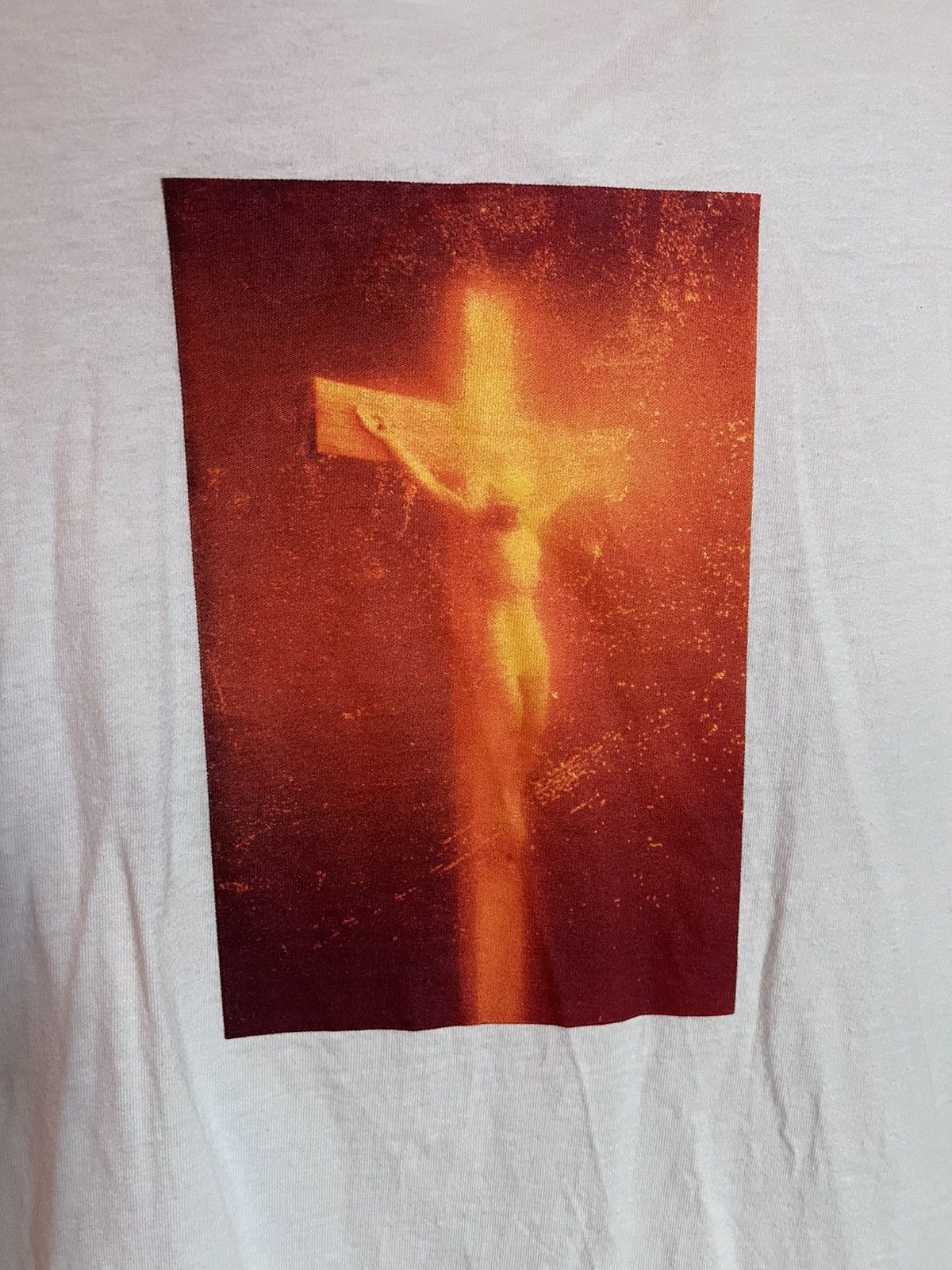 Supreme Supreme Andres Serrano Piss Christ Tee Size US M / EU 48-50 / 2 - 2 Thumbnail