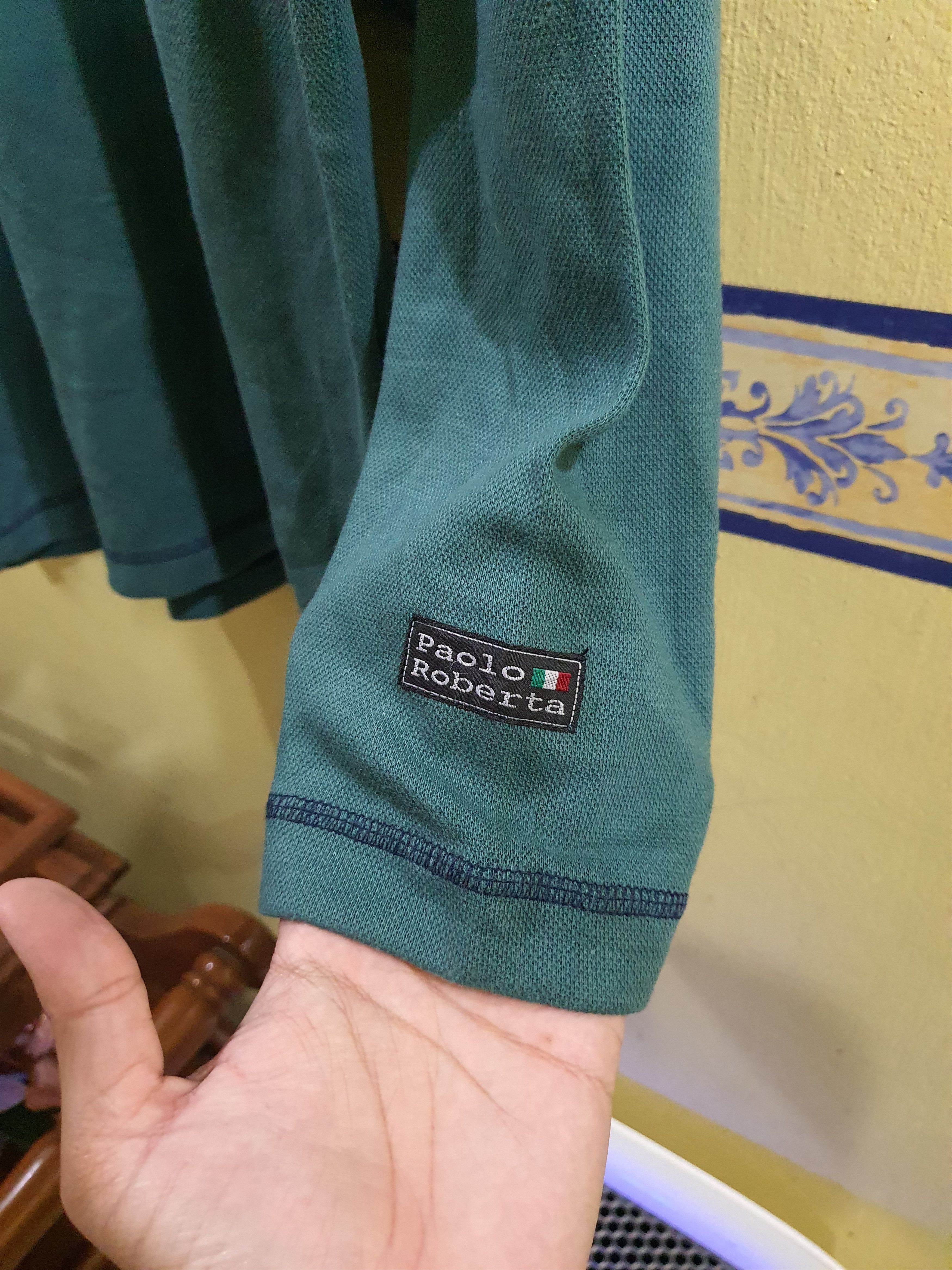 Roberto Cavalli Vtg henley shirt with an embroidered "Paolo Roberto" Size US M / EU 48-50 / 2 - 7 Thumbnail