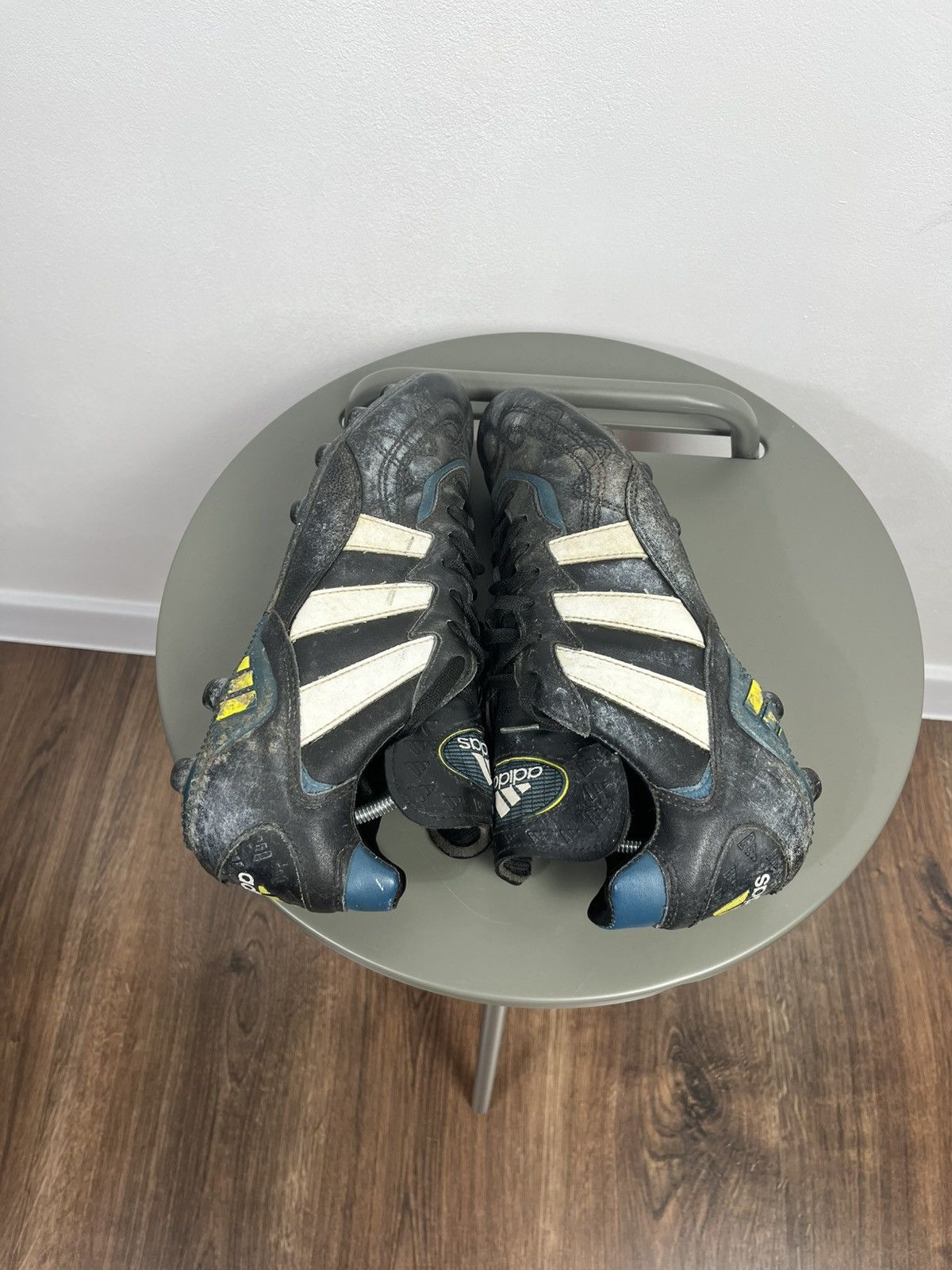 Adidas × Vintage Adidas Predator Touch 1996 Soccer Cleats Black White US 8.5 Size US 8.5 / EU 41-42 - 8 Thumbnail
