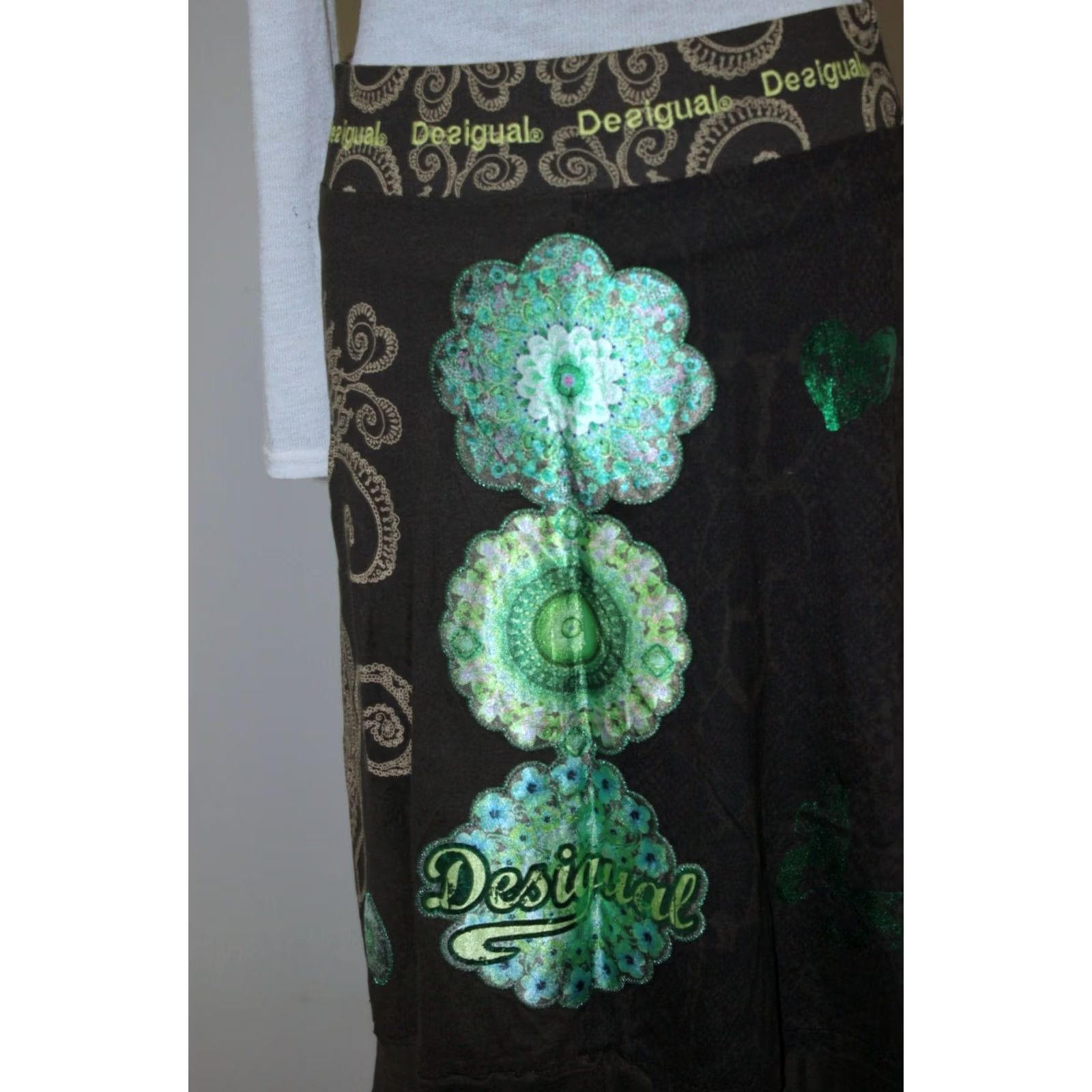 Desigual Desigual womens multicoloured midi Skirt Adult M Size 28" / US 6 / IT 42 - 2 Thumbnail