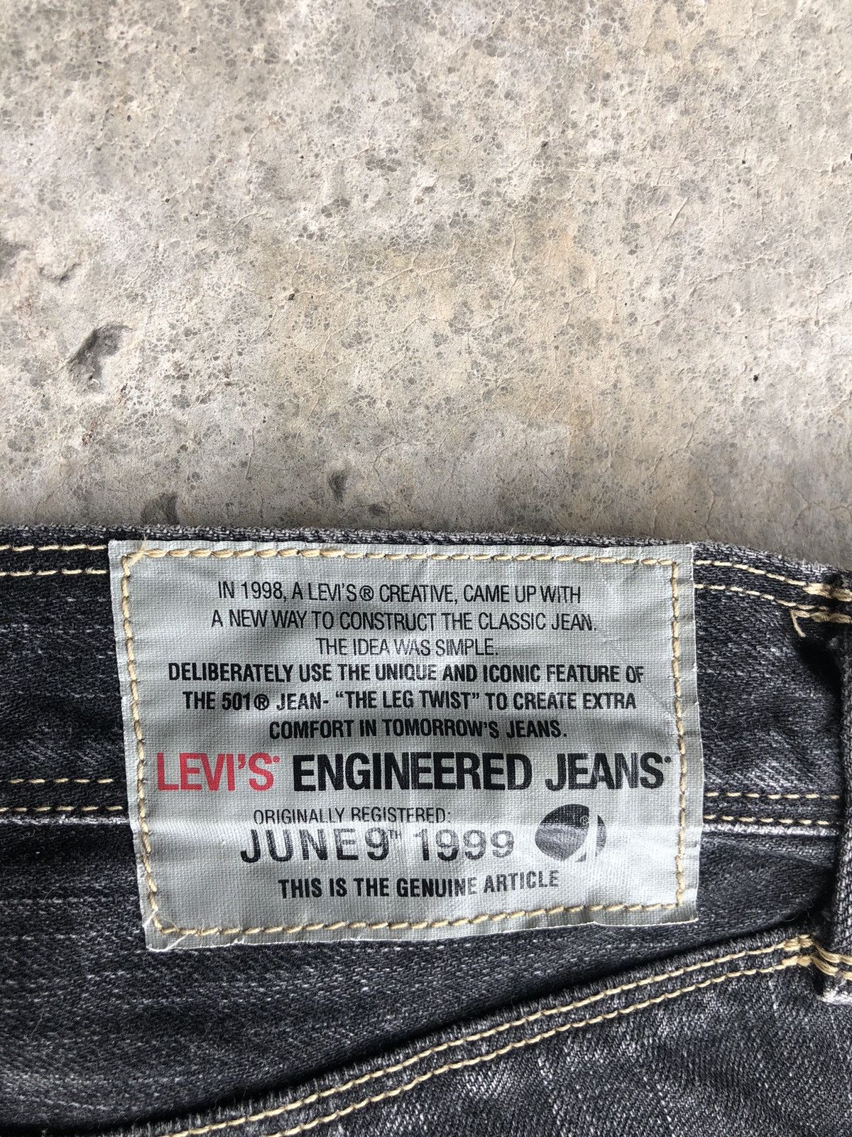 Levi's Y2k Levi’s Engineered Flared Jeans Distressed Size US 31 - 18 Thumbnail