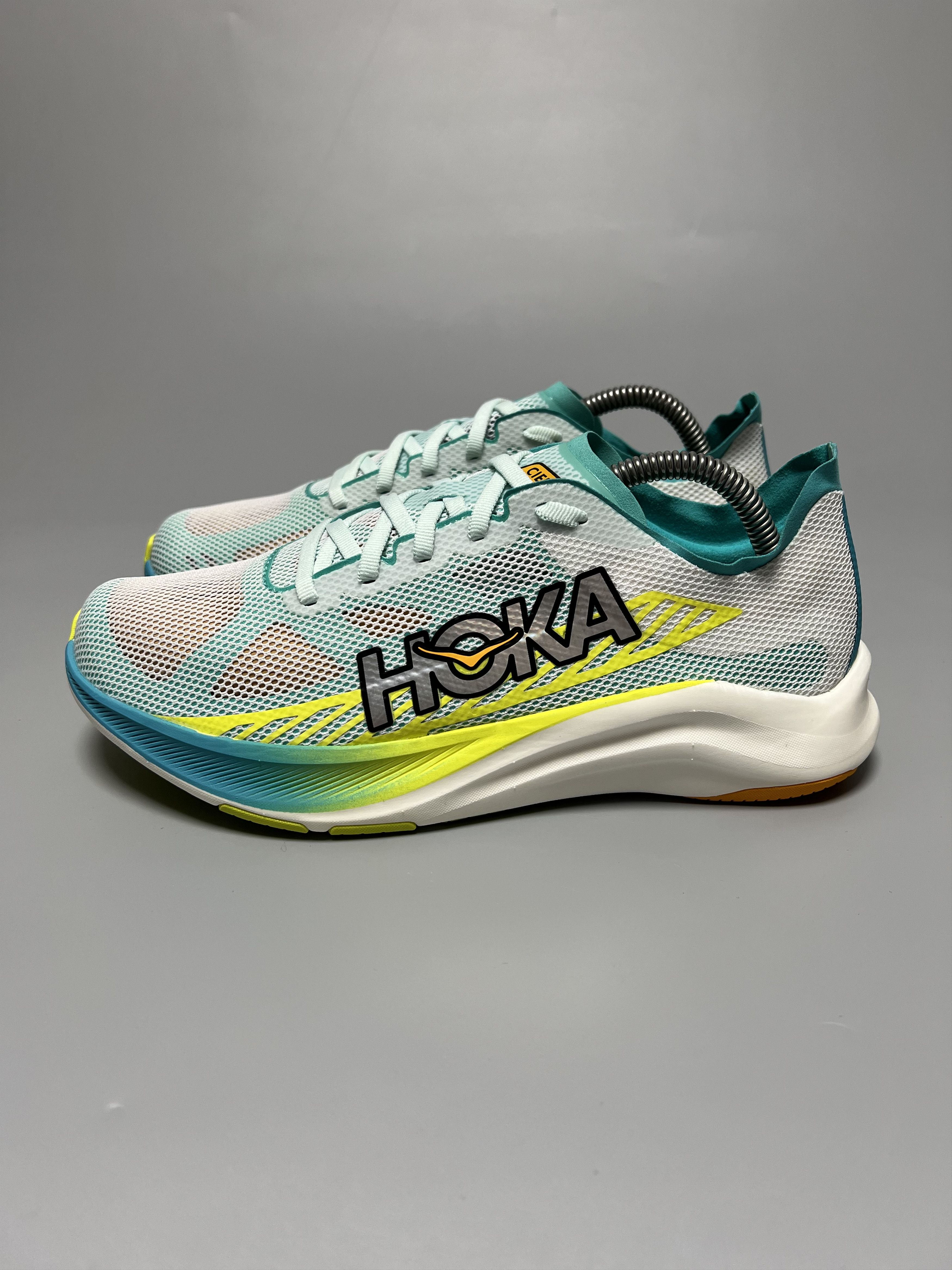 Hoka Hoka One One Cielo Road Unisex Running Shoes Size US 7.5 / EU 40-41 - 2 Thumbnail