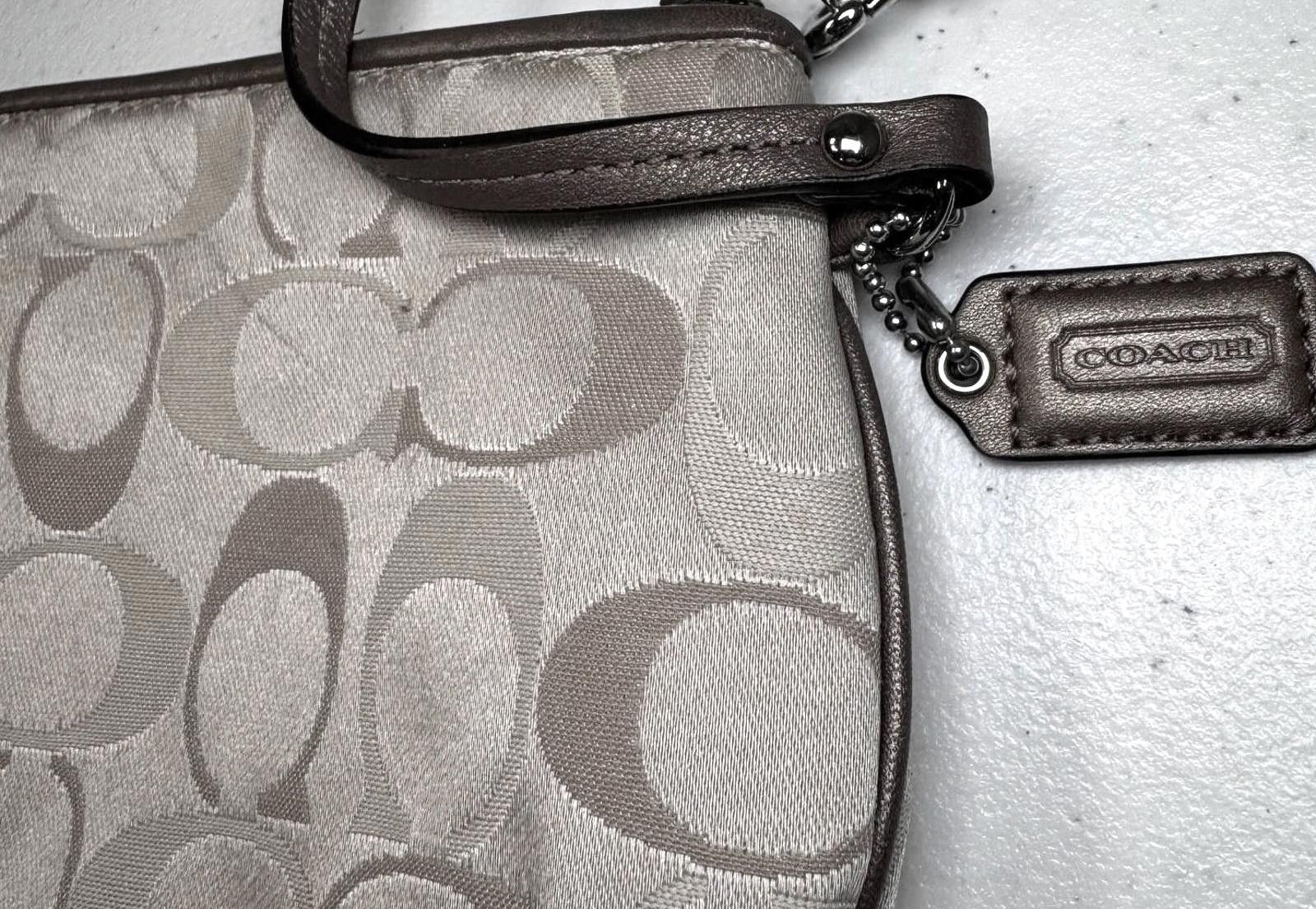 Coach Coach Signature Print Wristlet Wallet Size ONE SIZE - 3 Thumbnail