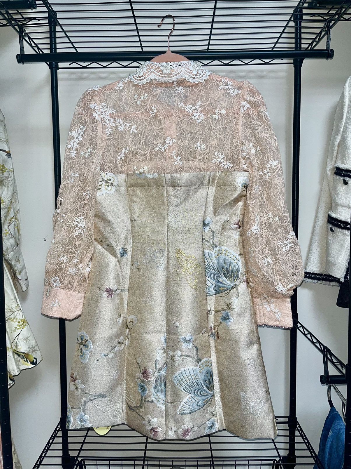 Other Pink Floral Lace Sleeve Dress Size M / US 6-8 / IT 42-44 - 4 Thumbnail