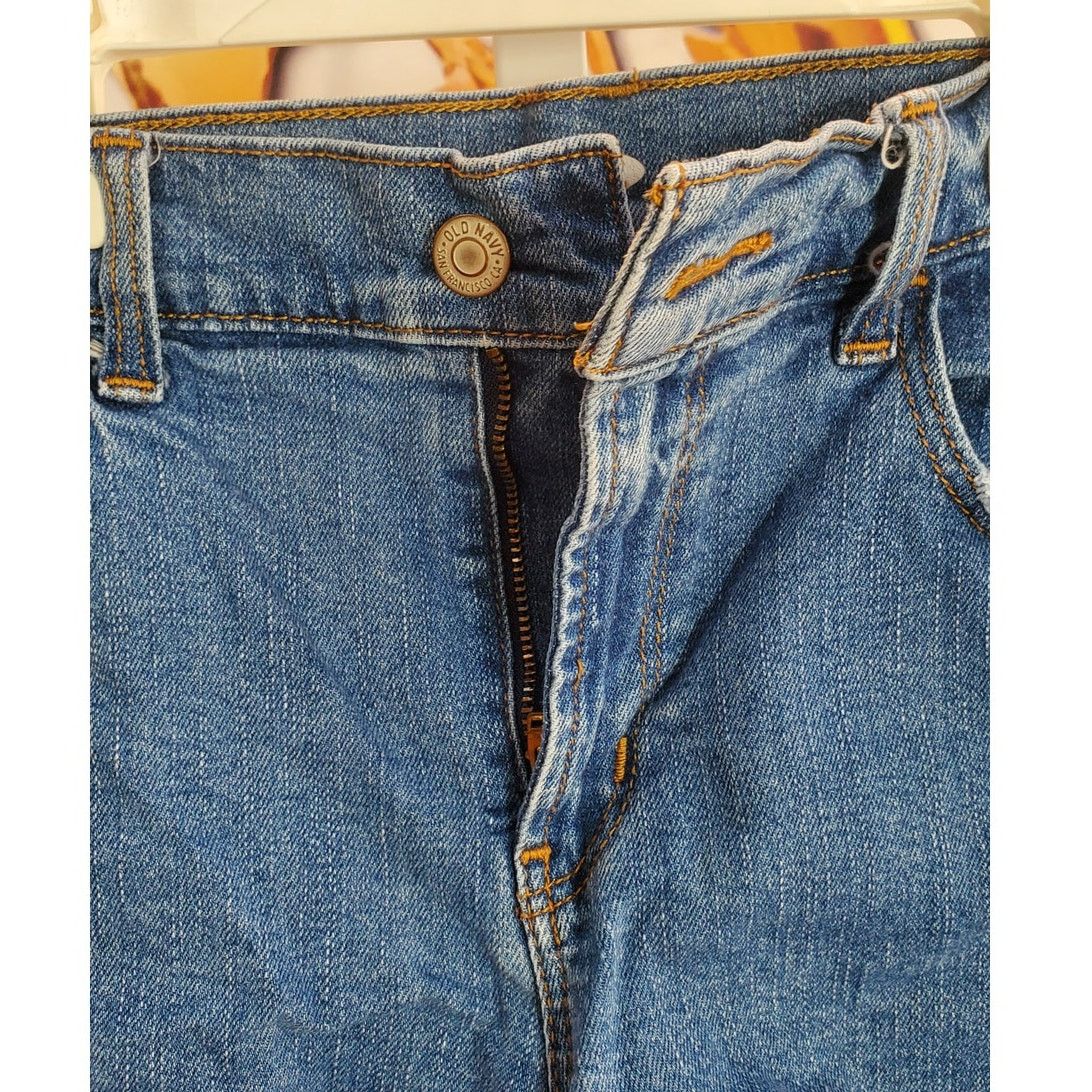 Old Navy Old Navy Blue Distressed Cutoff Jean Shorts Size 12 Size 34" / US 12 / IT 48 - 3 Thumbnail