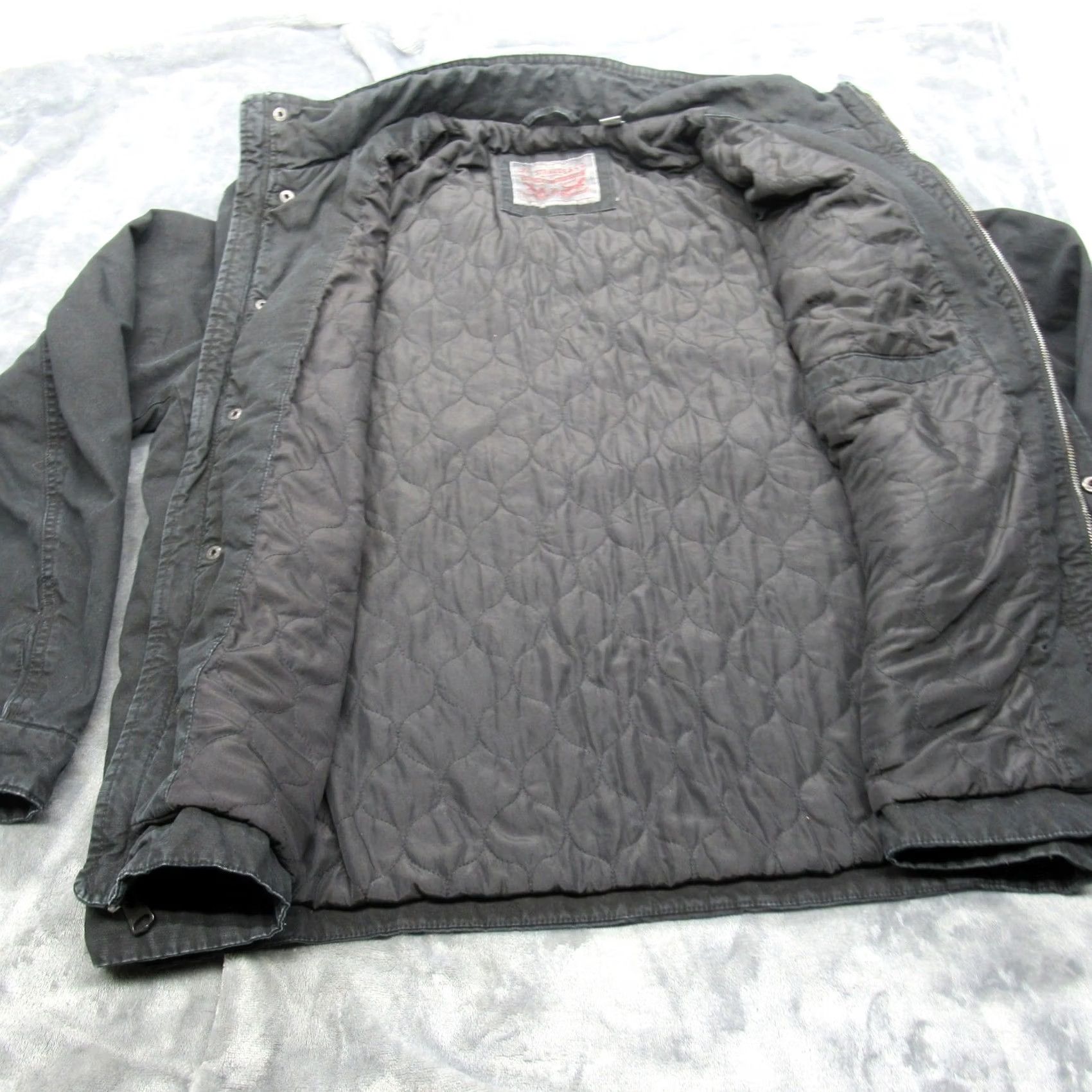 Vintage VINTAGE Levis Jacket Mens XL Black Quilted Canvas Insulated Pockets Utility Work Casual Size US XL / EU 56 / 4 - 2 Thumbnail