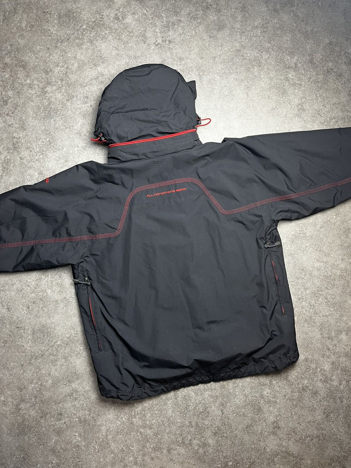 Nike ACG Nike ACG Vintage Ski Jacket Excellent Condition Size US XL / EU 56 / 4 - 4 Thumbnail