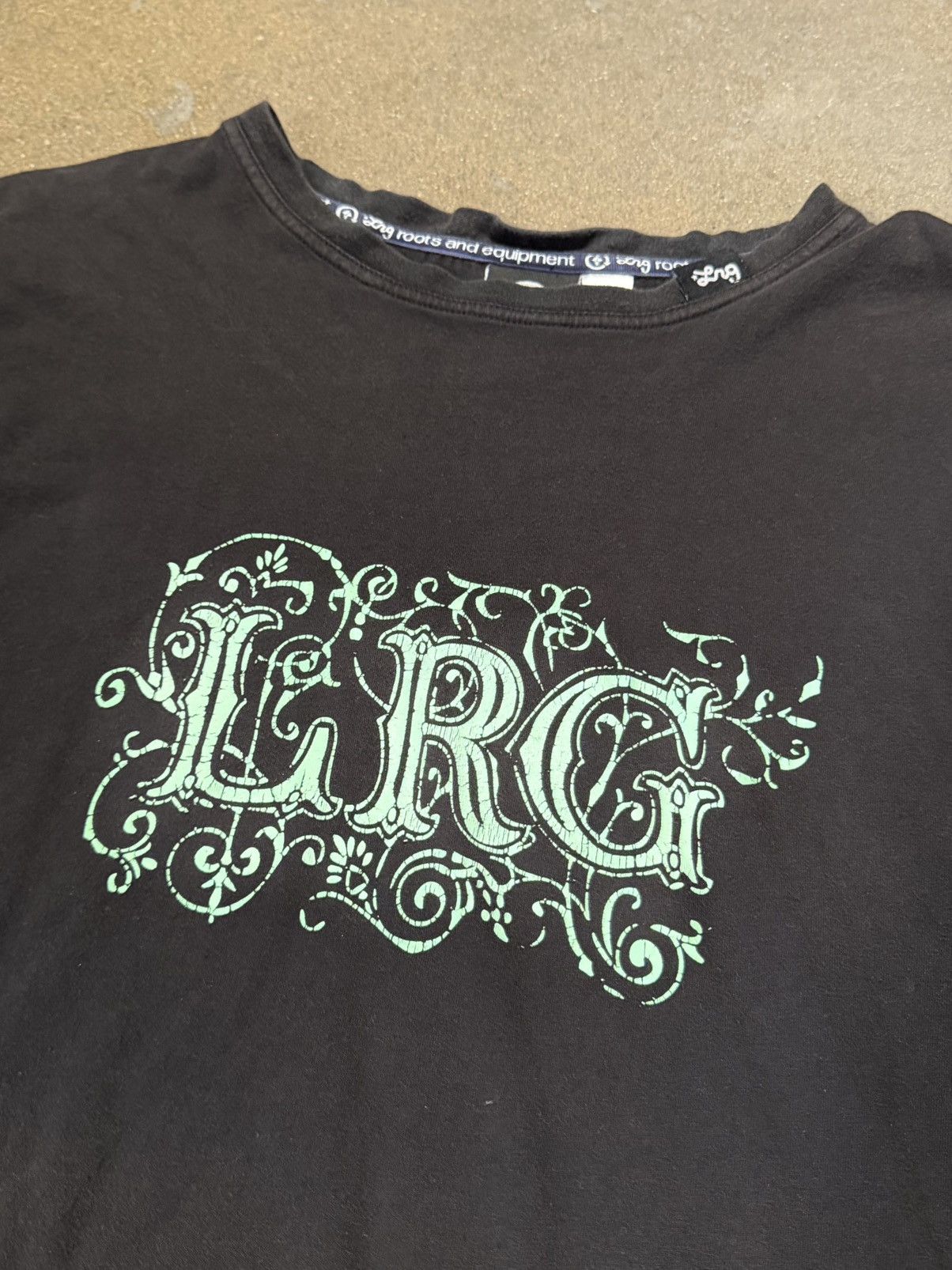 LRG Y2K LRG t shirt size XL - emo goth vintage screamo Size US XL / EU 56 / 4 - 2 Thumbnail