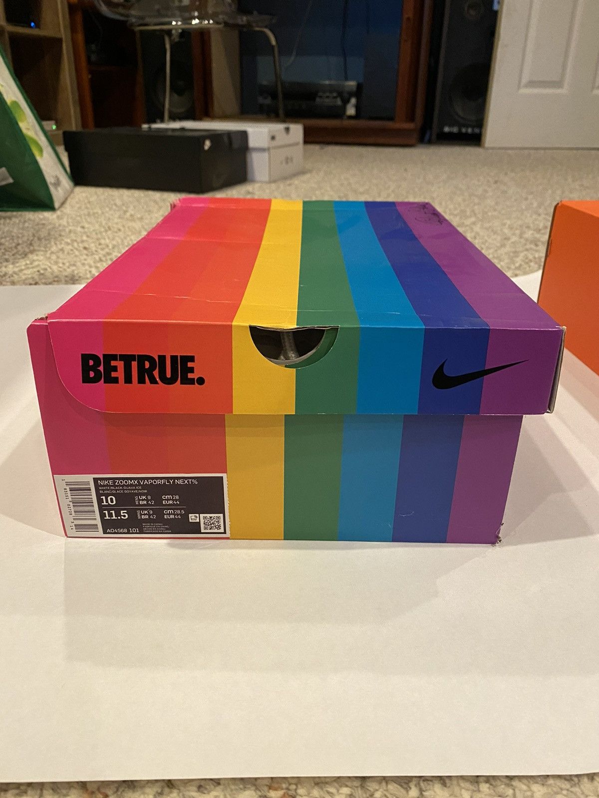 Nike Nike Zoom X Vaporfly Next % “Be True” Size 10 DS Size US 10 / EU 43 - 10 Thumbnail