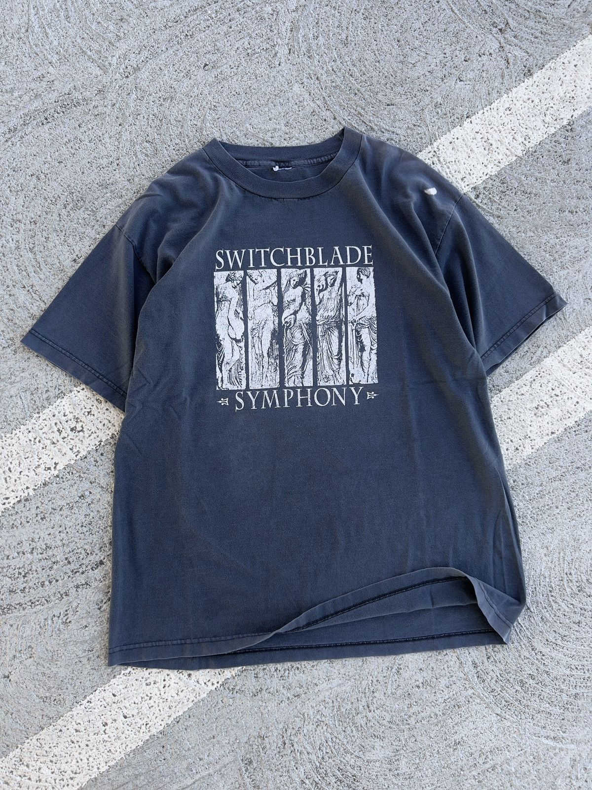 Image of Band Tees x Vintage 90's Switchblade Symphony Goth Band Tee in Black, Men's (Size XL)