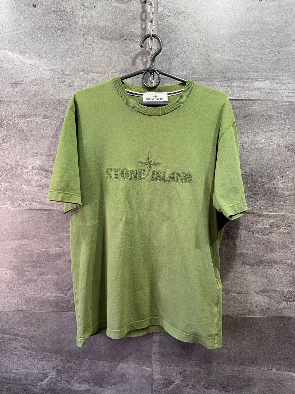 Stone Island Stone Island Men’s Big Logo T-Shirt Size US S / EU 44-46 / 1 - 1 Thumbnail