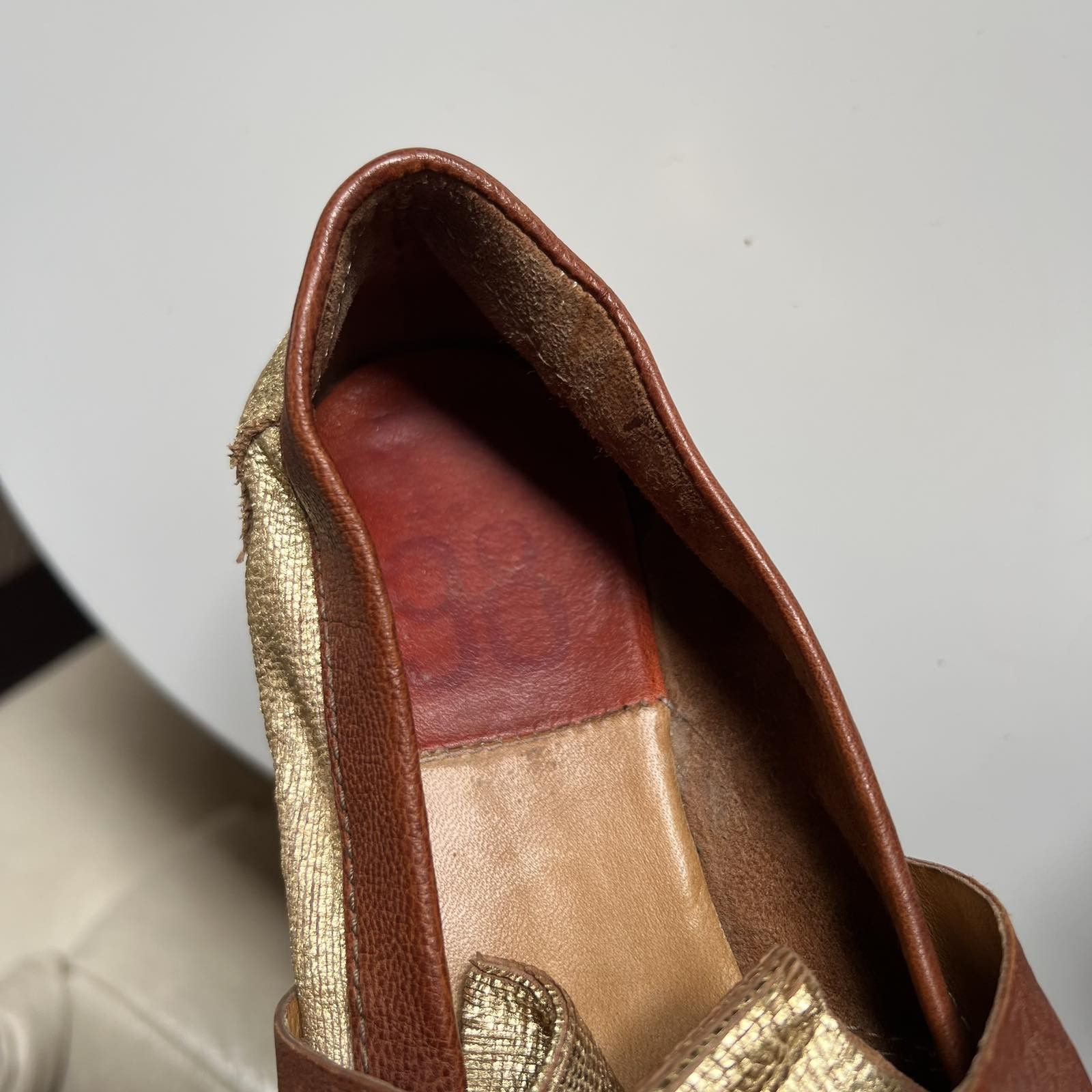 A.S.98 Vintage Japanese A.S98 Gold Leather Air Step Womesn Heels Size US 7 / IT 37 - 6 Thumbnail