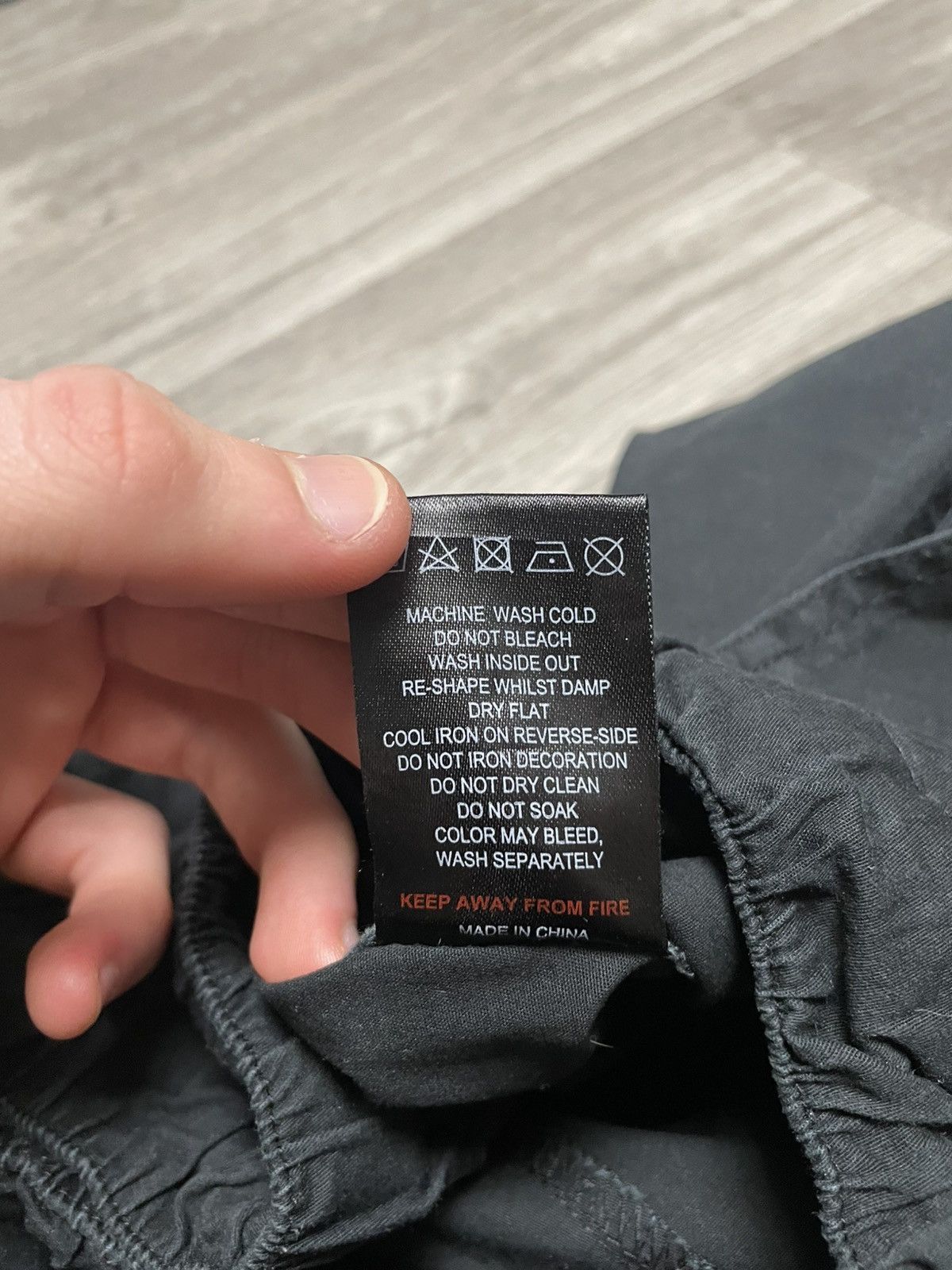 Ed Hardy Ed Hardy x Urban Outfitters Black Cargo Pants Y2K Streetwear Size US 36 / EU 52 - 11 Thumbnail