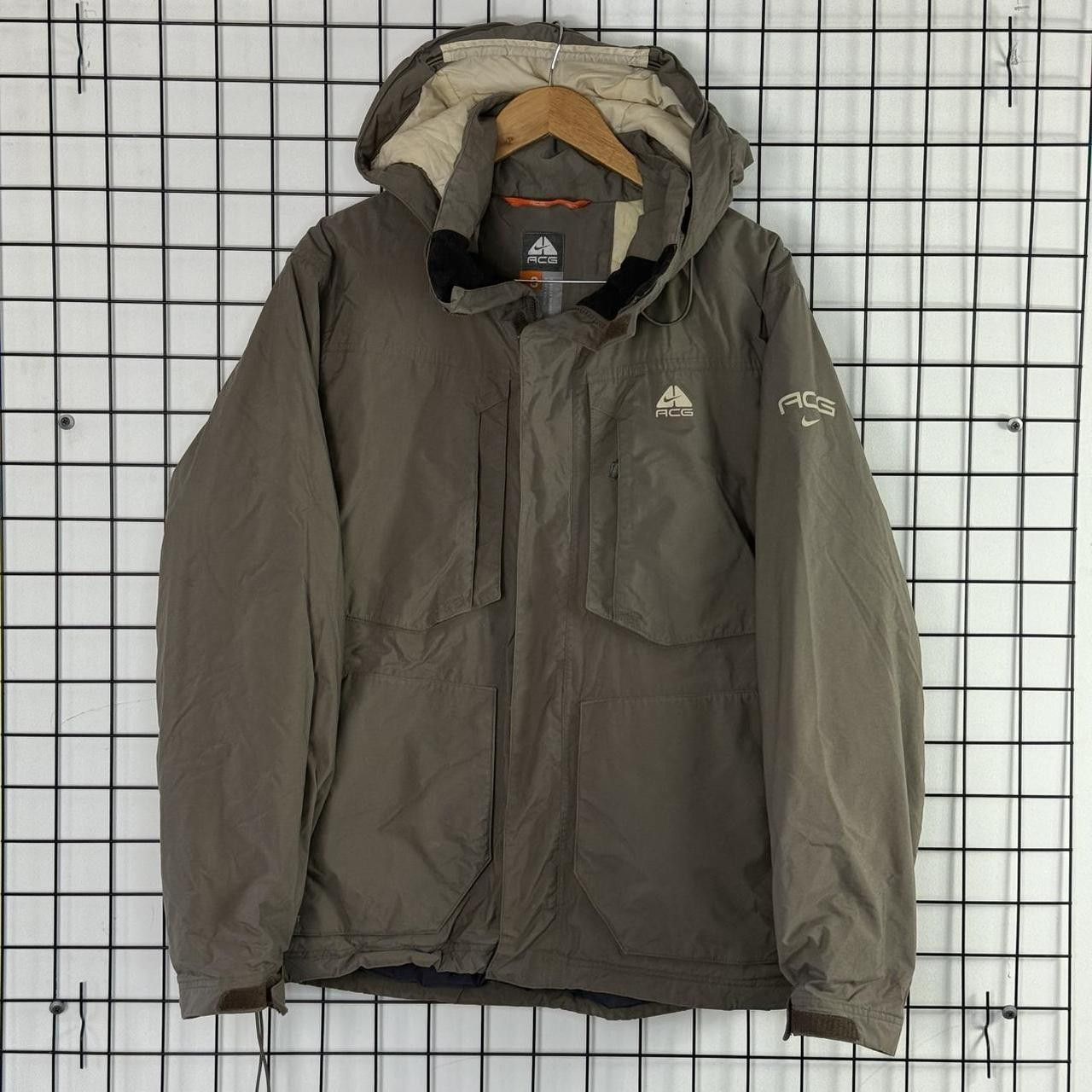 Nike ACG Nike ACG Beige Warmed Jacket Gorpcore Outdoor Size US L / EU 52-54 / 3 - 1 Thumbnail