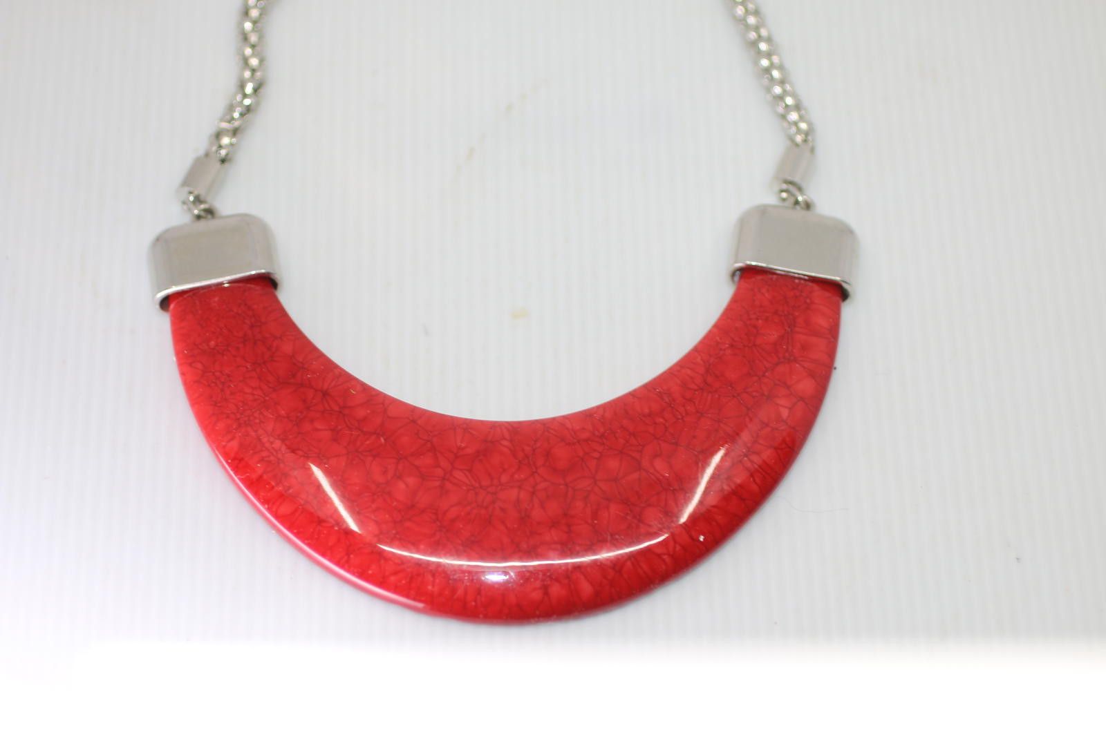 Unknown London Vintage Red Crescent Statement Necklace Marbled Resin Bib Size ONE SIZE - 3 Thumbnail