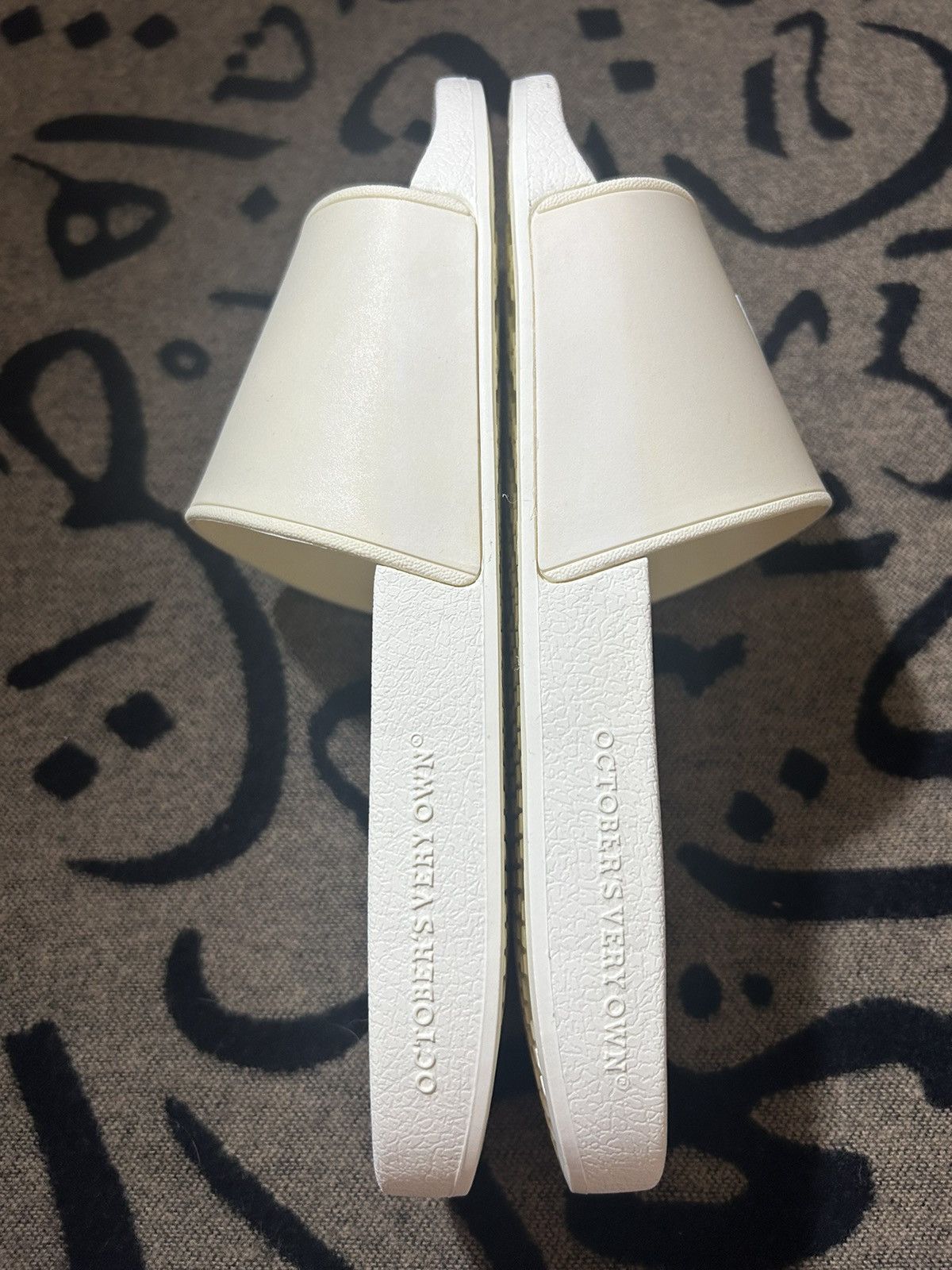 Drake 2021 Octobers Very Own Og Owl Cream Slide Size US 9 / EU 42 - 5 Thumbnail